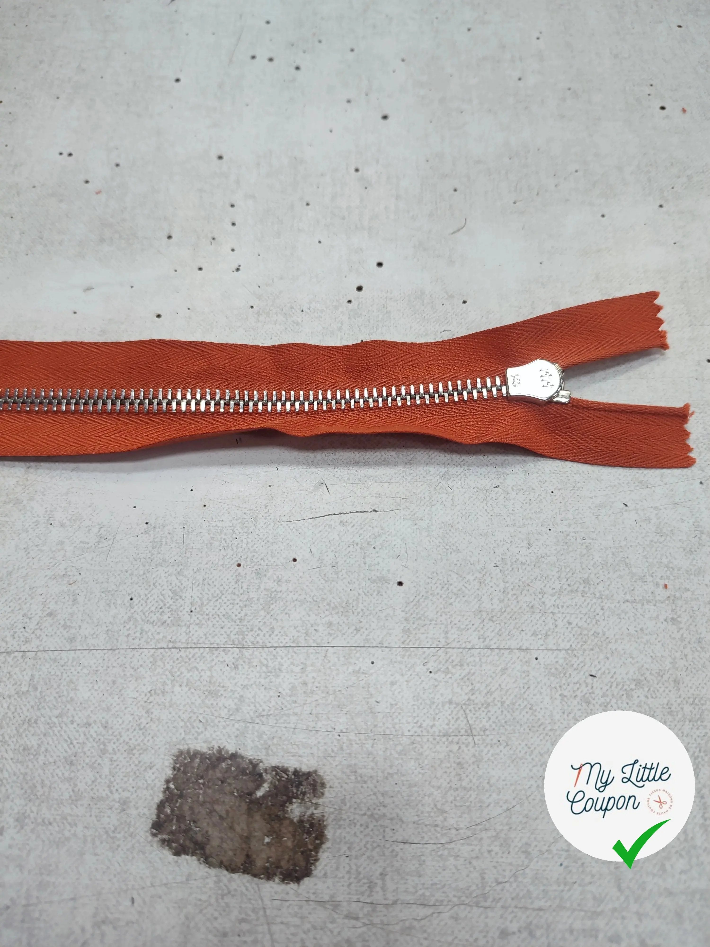 FERMETURE RIRI METAL SÉPARABLE 60CM ORANGE CITROUILLE M8 - My Little Coupon