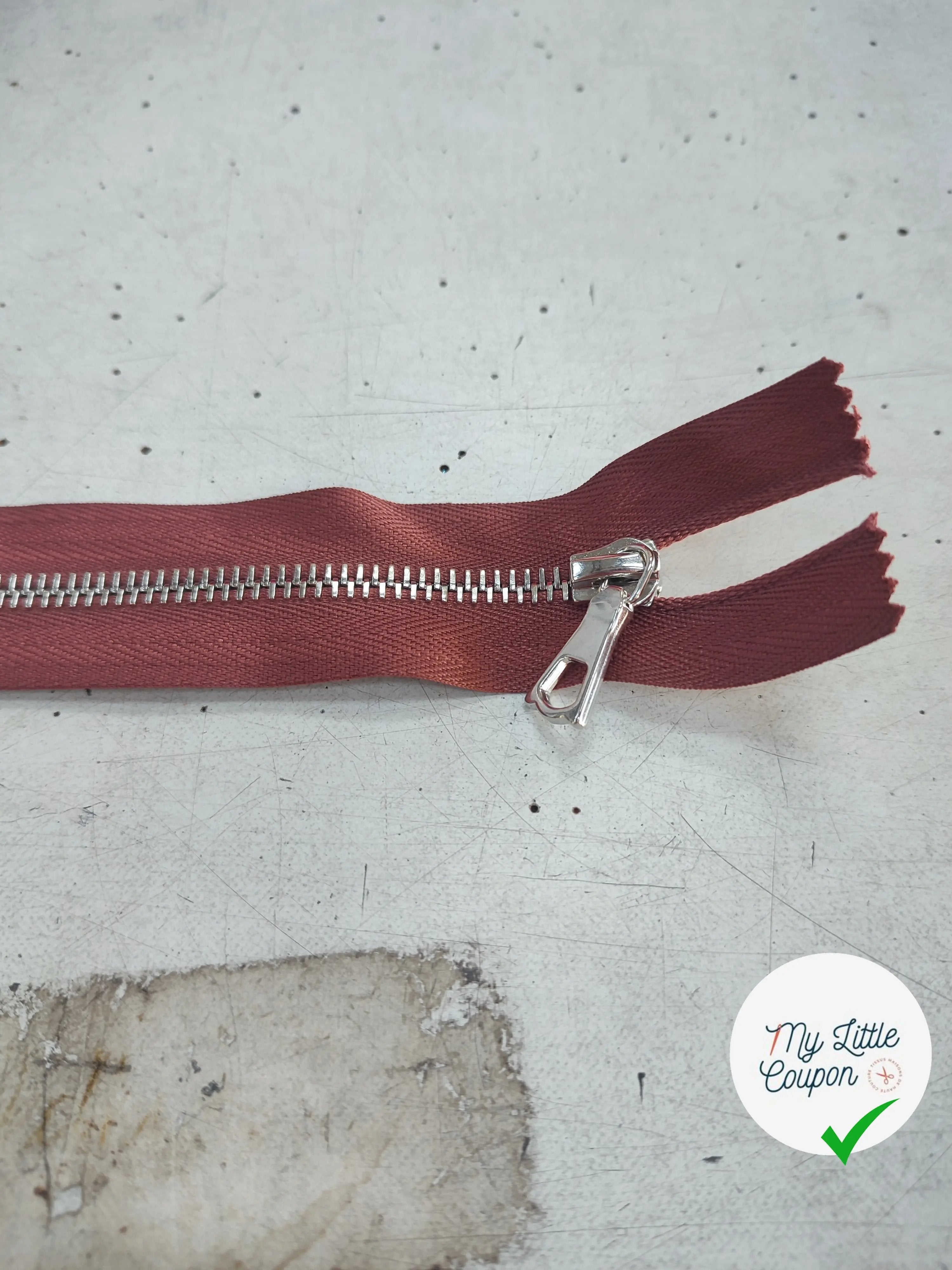 FERMETURE RIRI MÉTAL SÉPARABLE 60CM TERRE DE SIENNE M6 - My Little Coupon