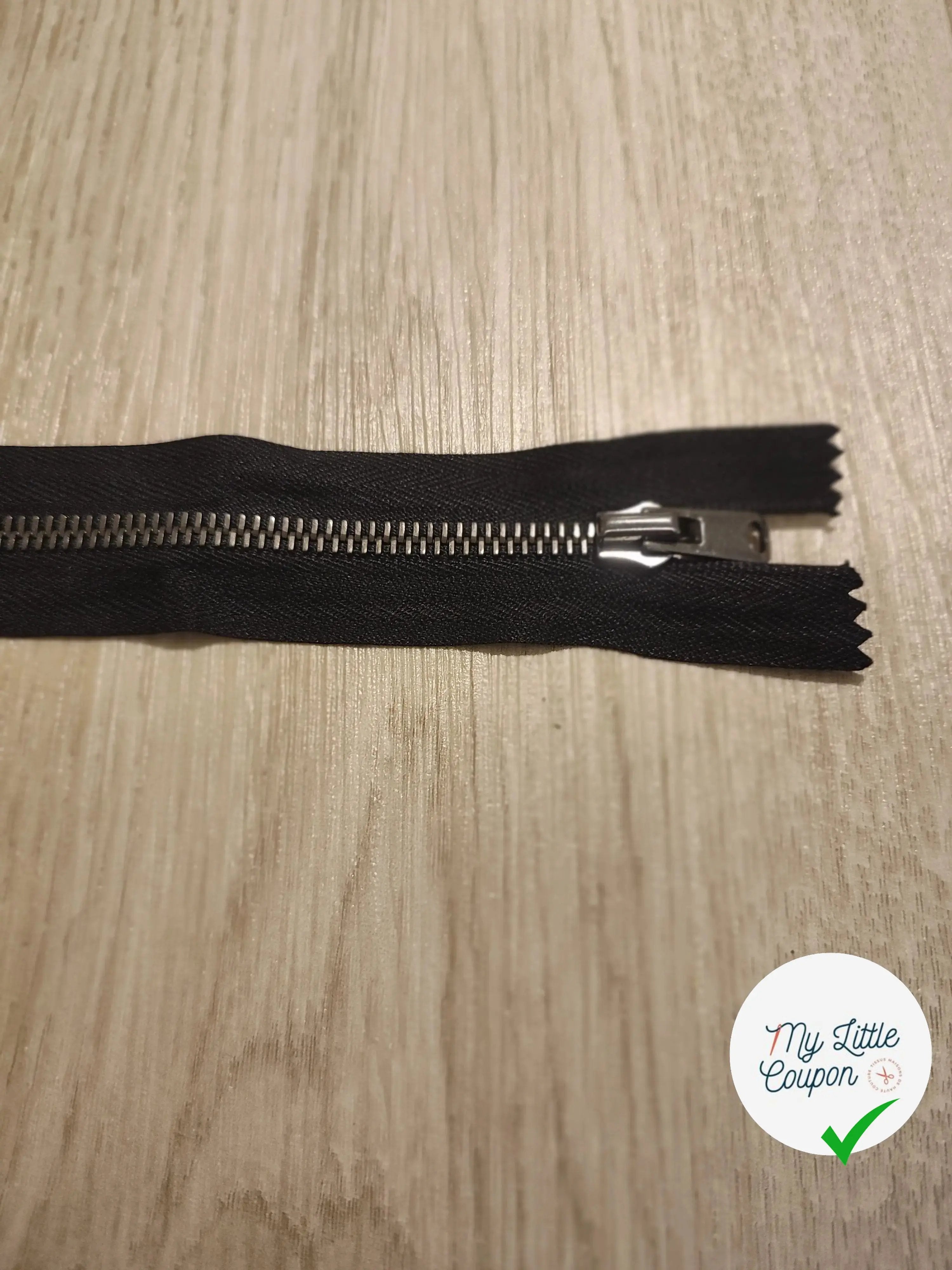 FERMETURE RIRI METAL NON SÉPARABLE 17CM NOIR - My Little Coupon