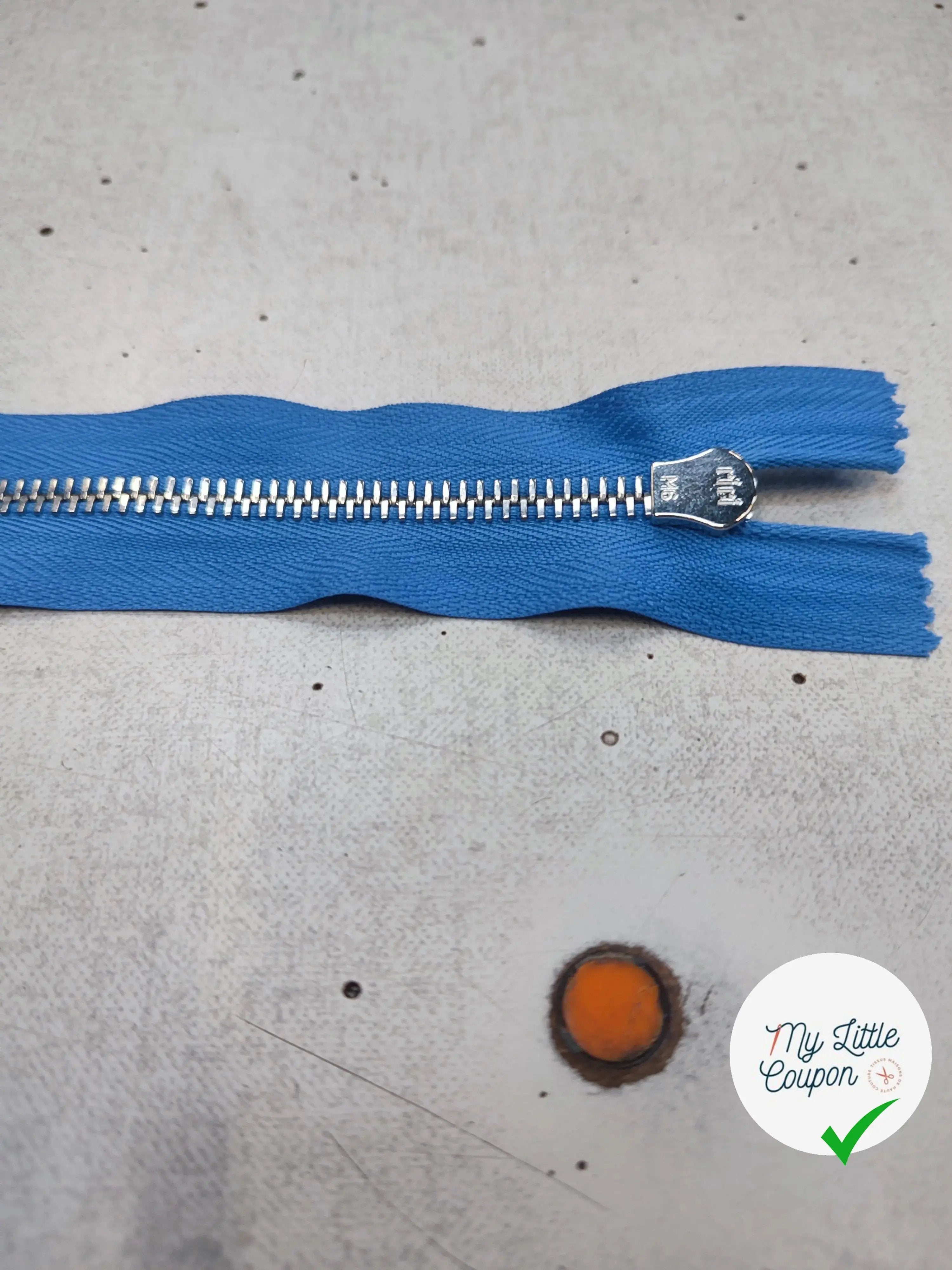 FERMETURE RIRI METAL NON SÉPARABLE 15CM BLEU CIEL M6 - My Little Coupon