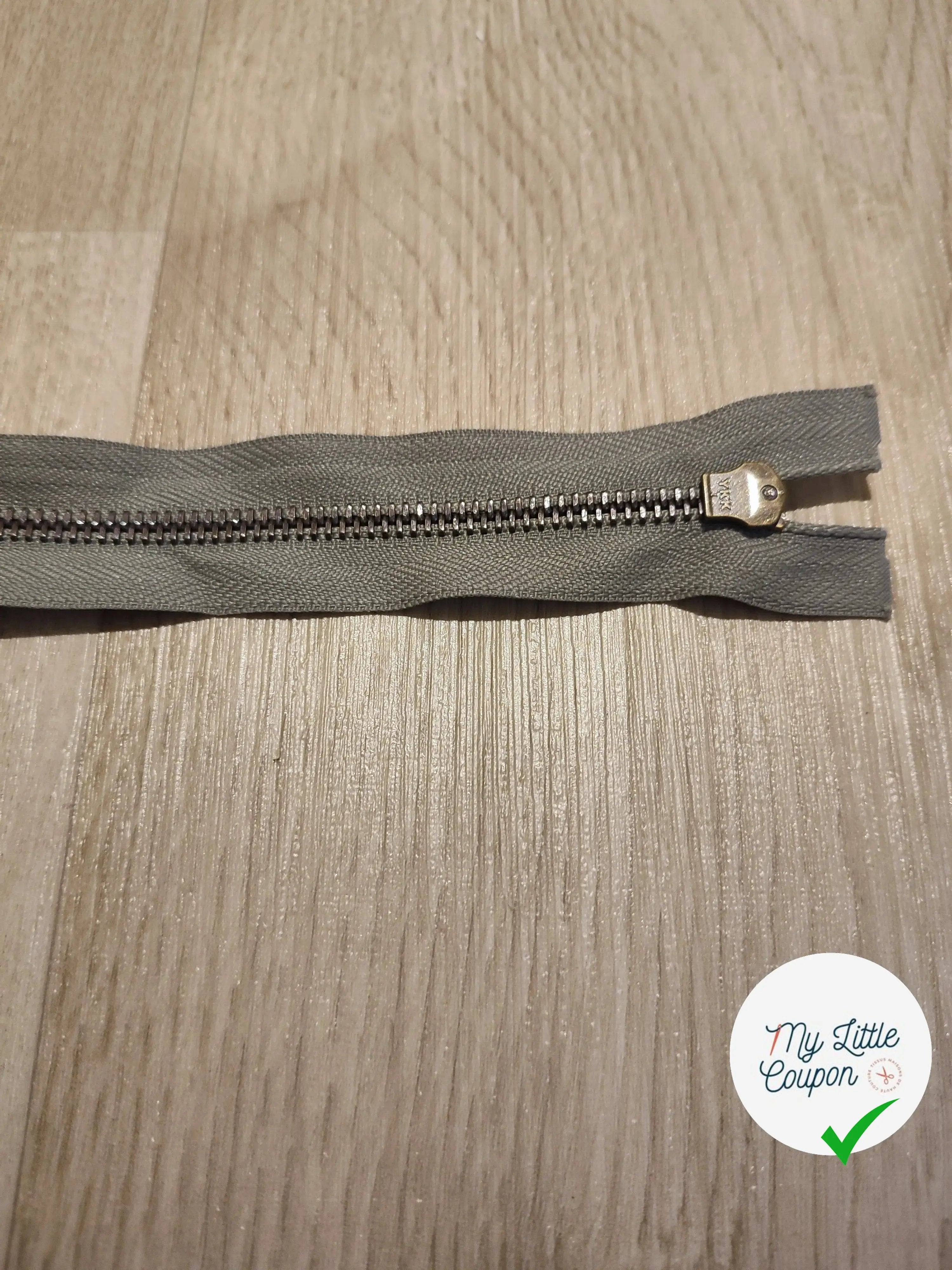 FERMETURE RIRI METAL SÉPARABLE 65CM GRIS VERT - My Little Coupon