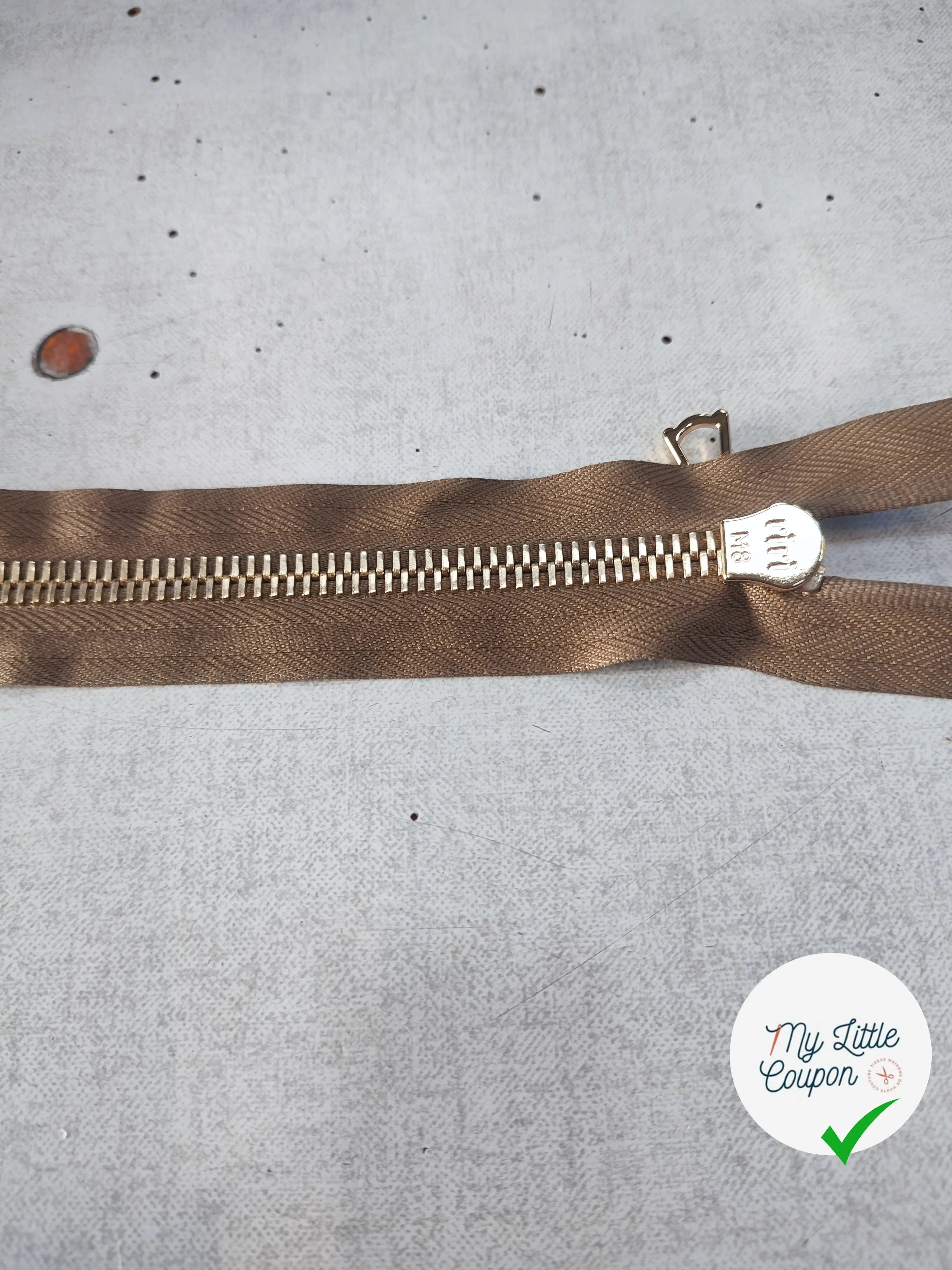 FERMETURE RIRI METAL SÉPARABLE 80CM MARRON CAFÉ M8 - My Little Coupon