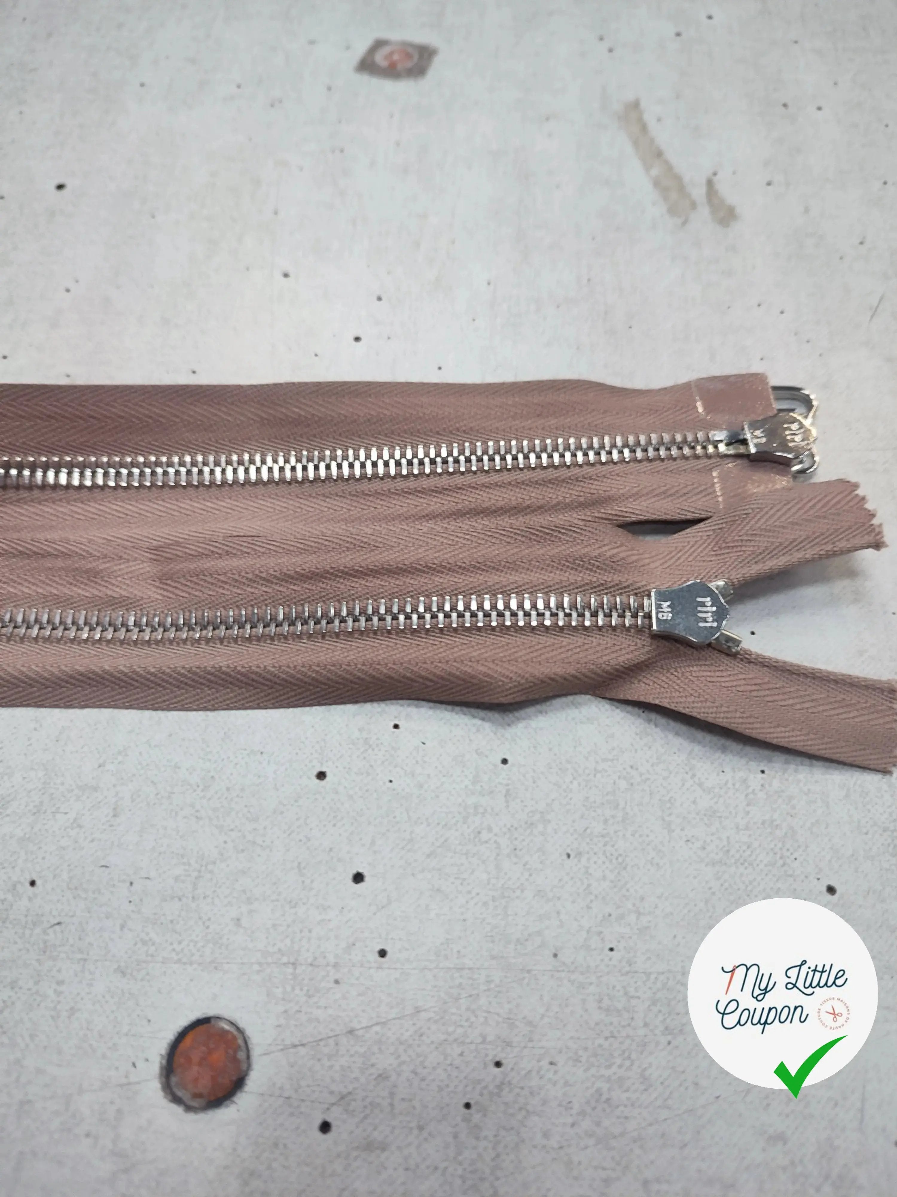FERMETURE RIRI METAL SÉPARABLE DOUBLE ZIP 70CM MARRON BEIGE M6 - My Little Coupon