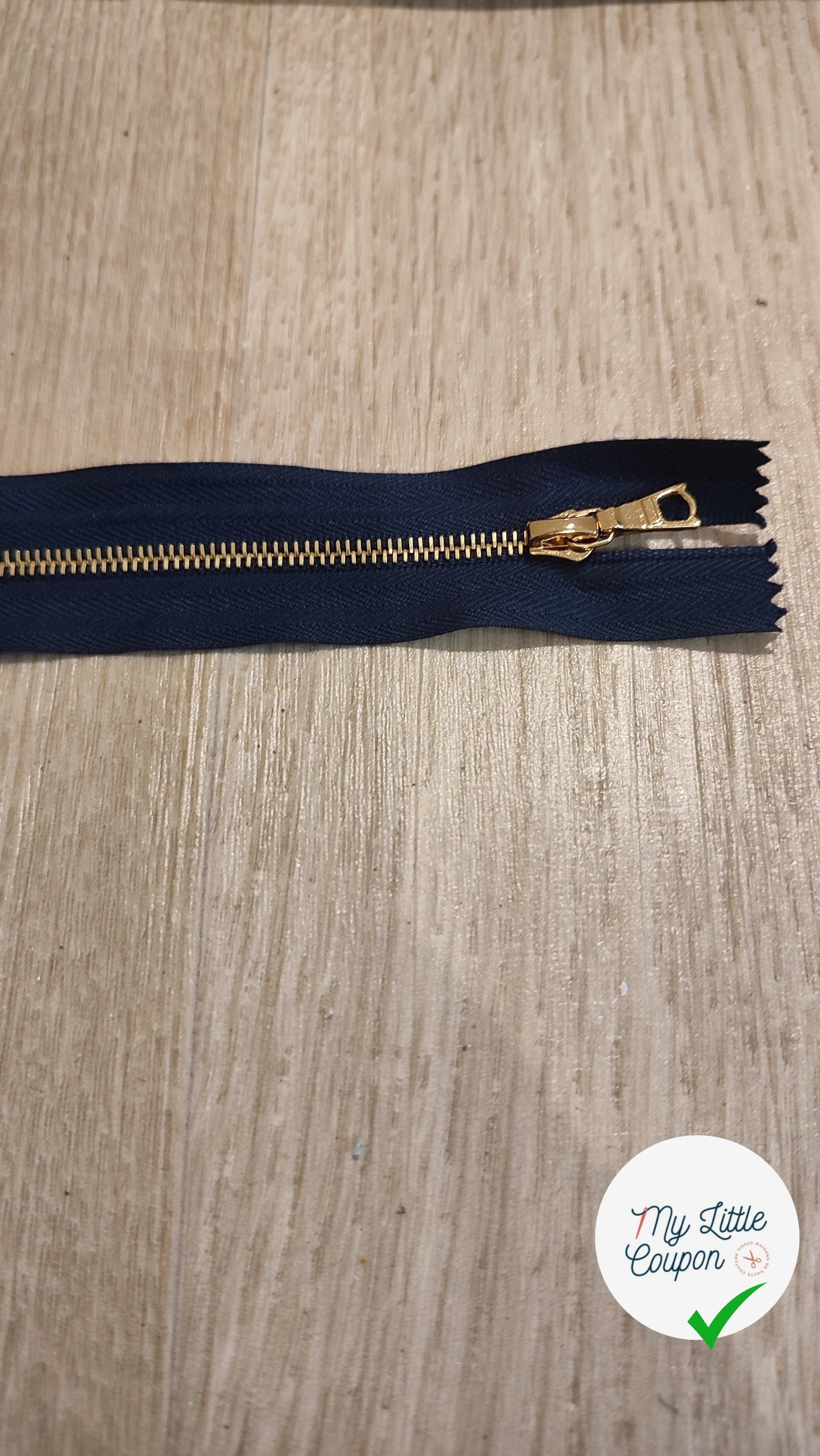 FERMETURE RIRI MÉTAL SÉPARABLE 95CM BLEU FONCÉ M4 - My Little Coupon