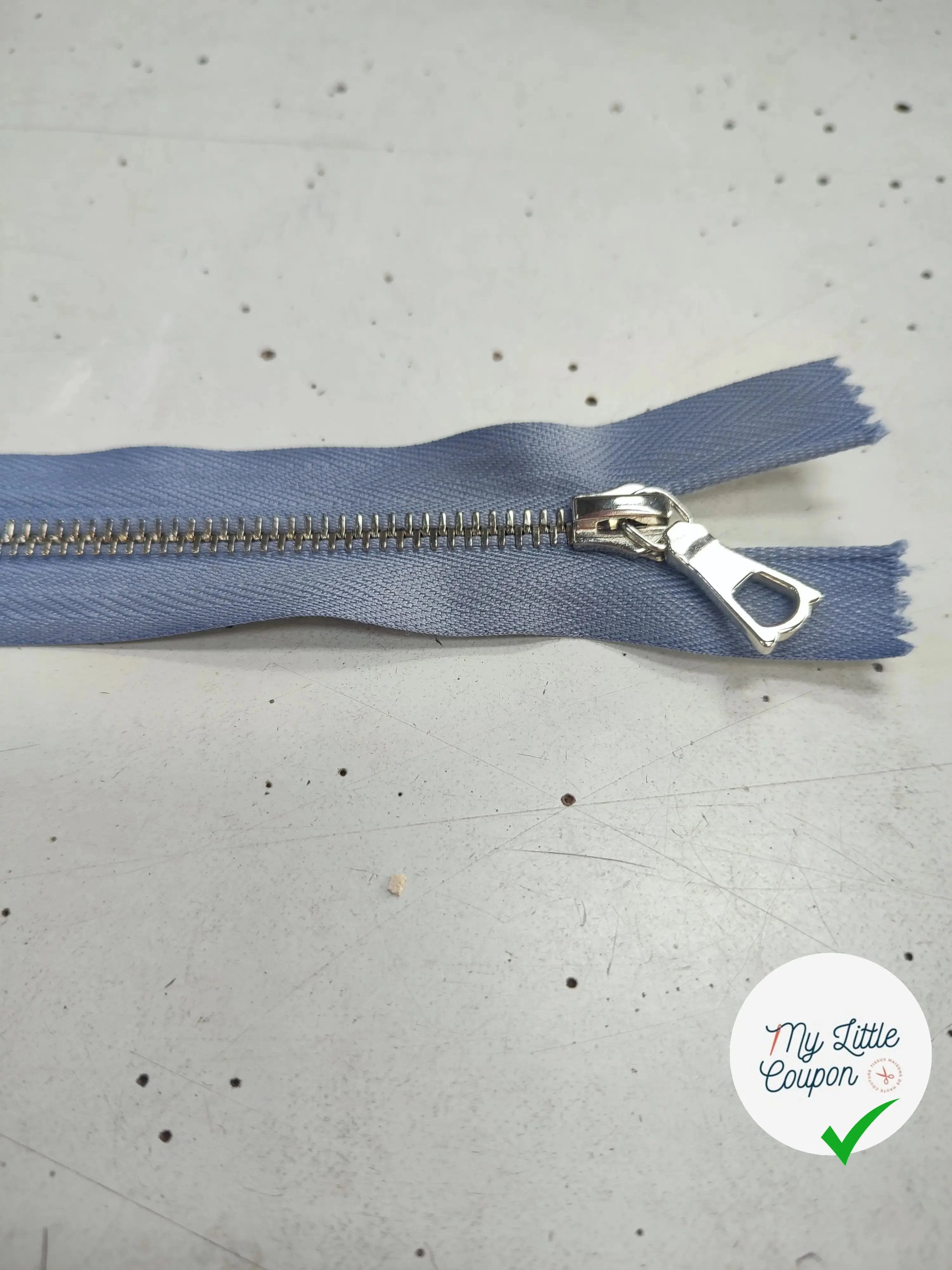FERMETURE RIRI METAL SÉPARABLE 50CM LAVANDE M6 - My Little Coupon