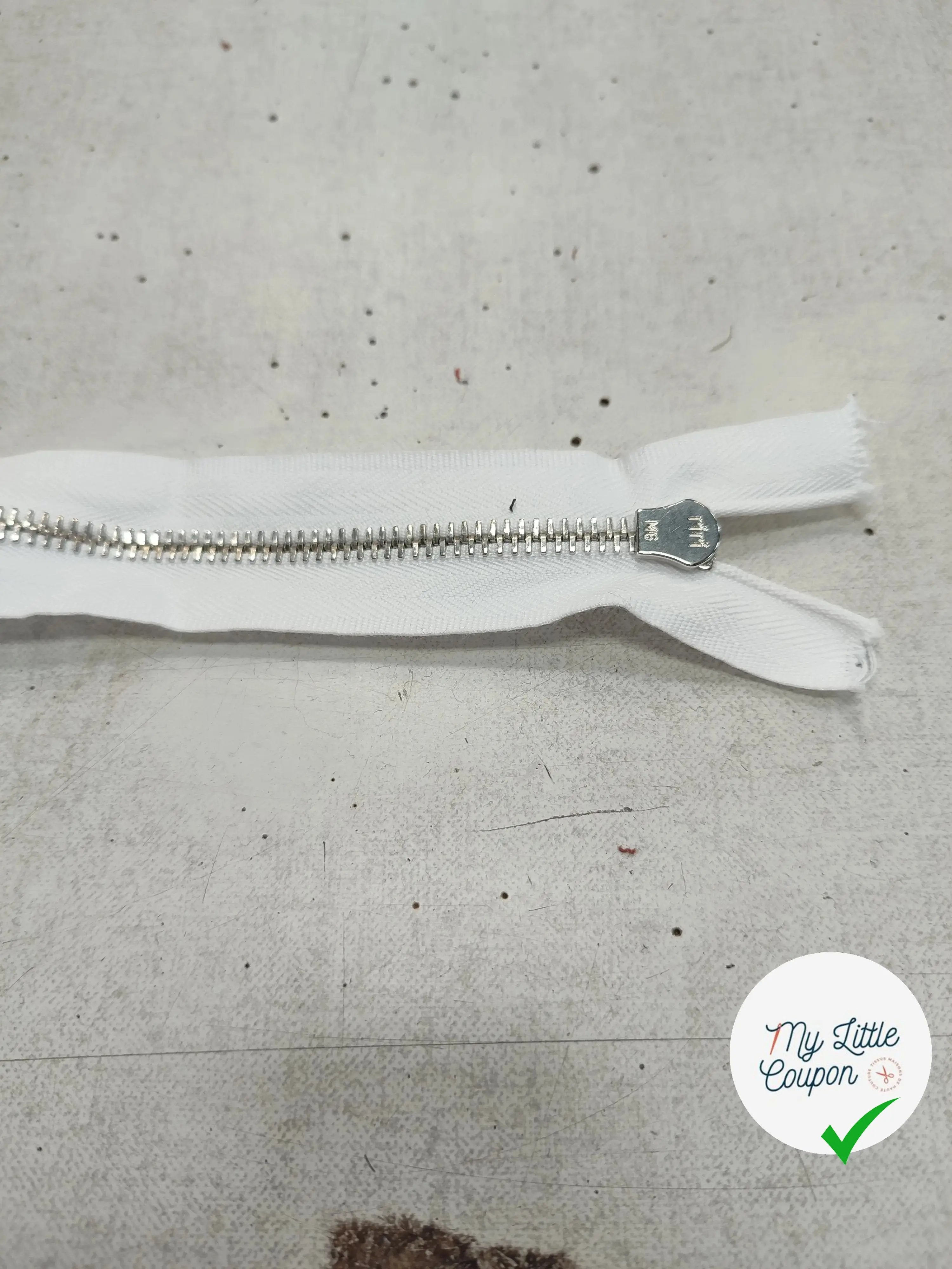 FERMETURE RIRI METAL NON SÉPARABLE BLANC 20CM M6 - My Little Coupon