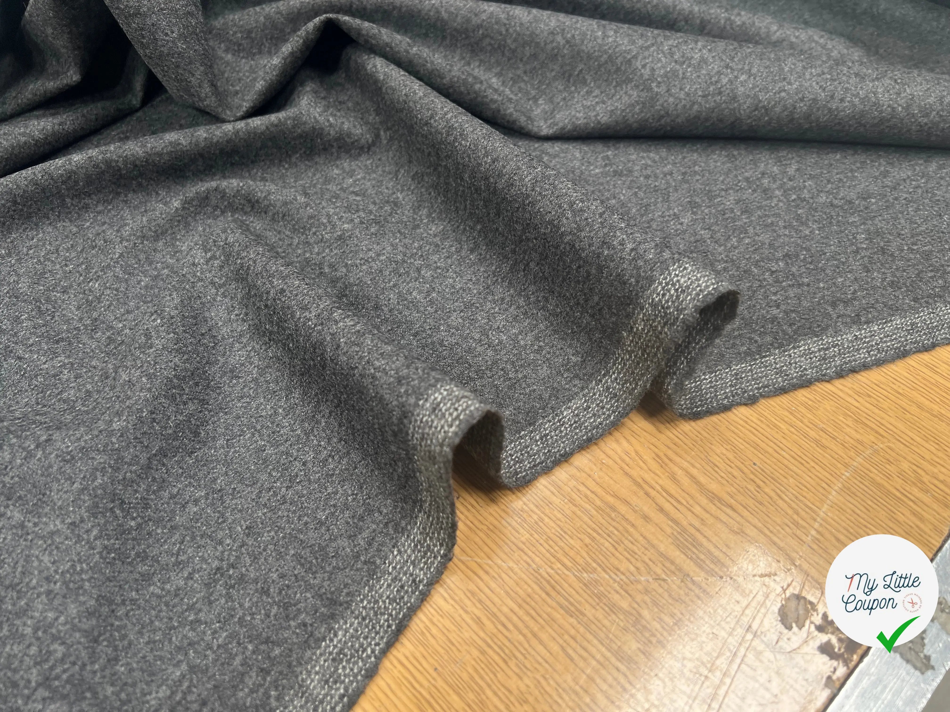 FLANELLE DE LAINE GRIS MOUCHETÉ UNI - My Little Coupon