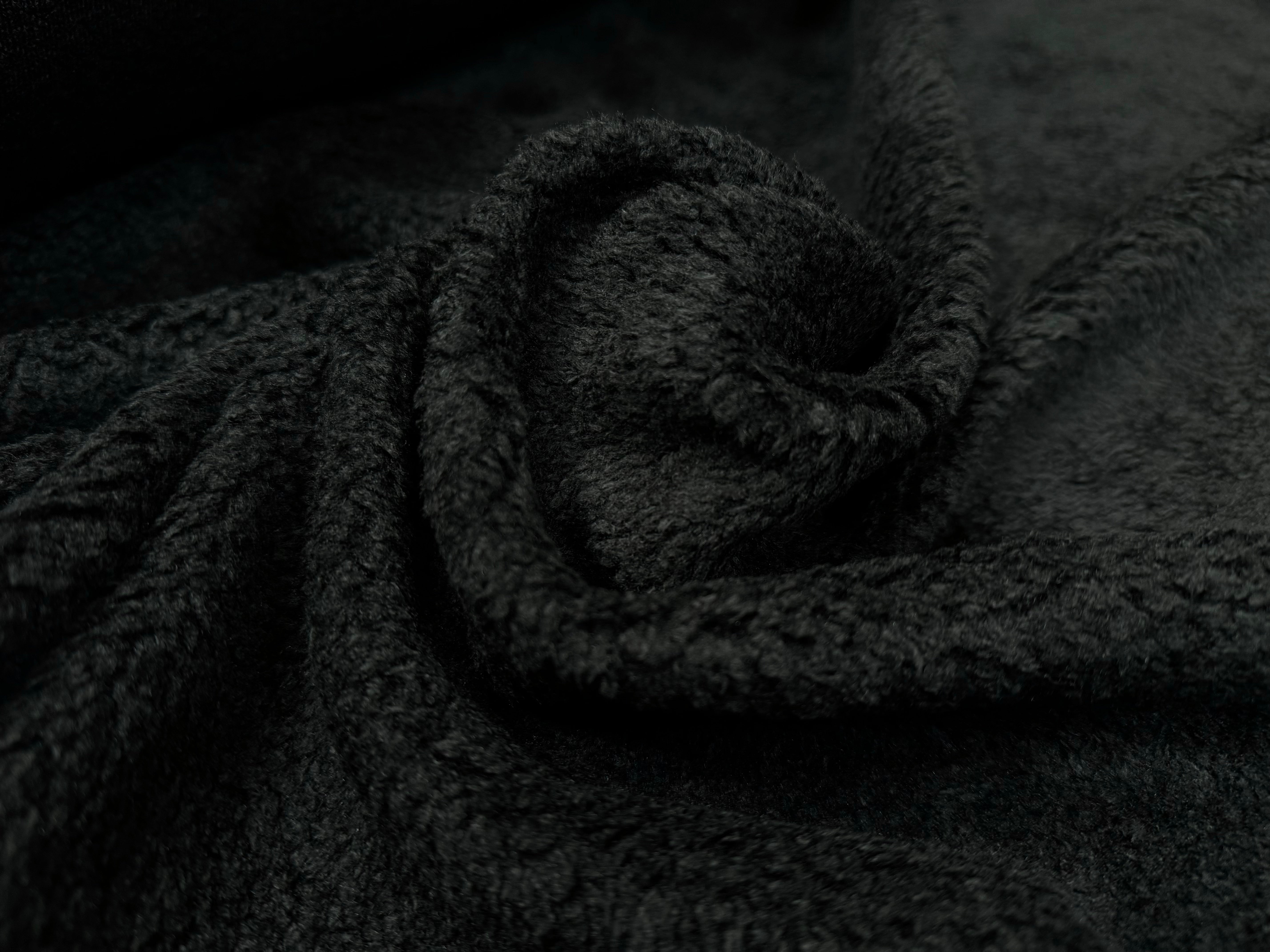 FOURRURE MOUTON PREMIUM BLACK - My Little Coupon
