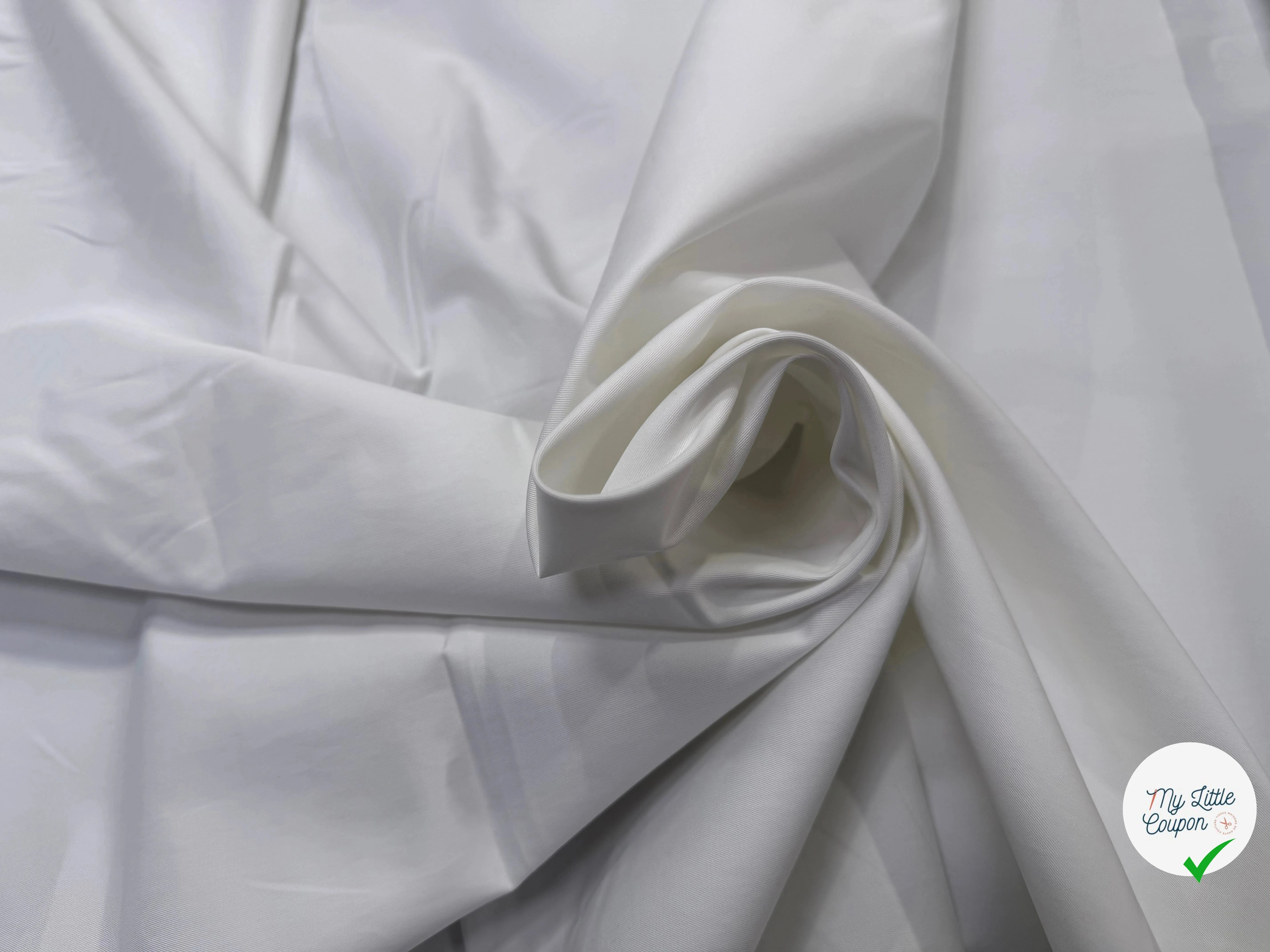 GABARDINE DE COTON BLANC LÉGÈREMENT SATINÉ STRETCH - My Little Coupon