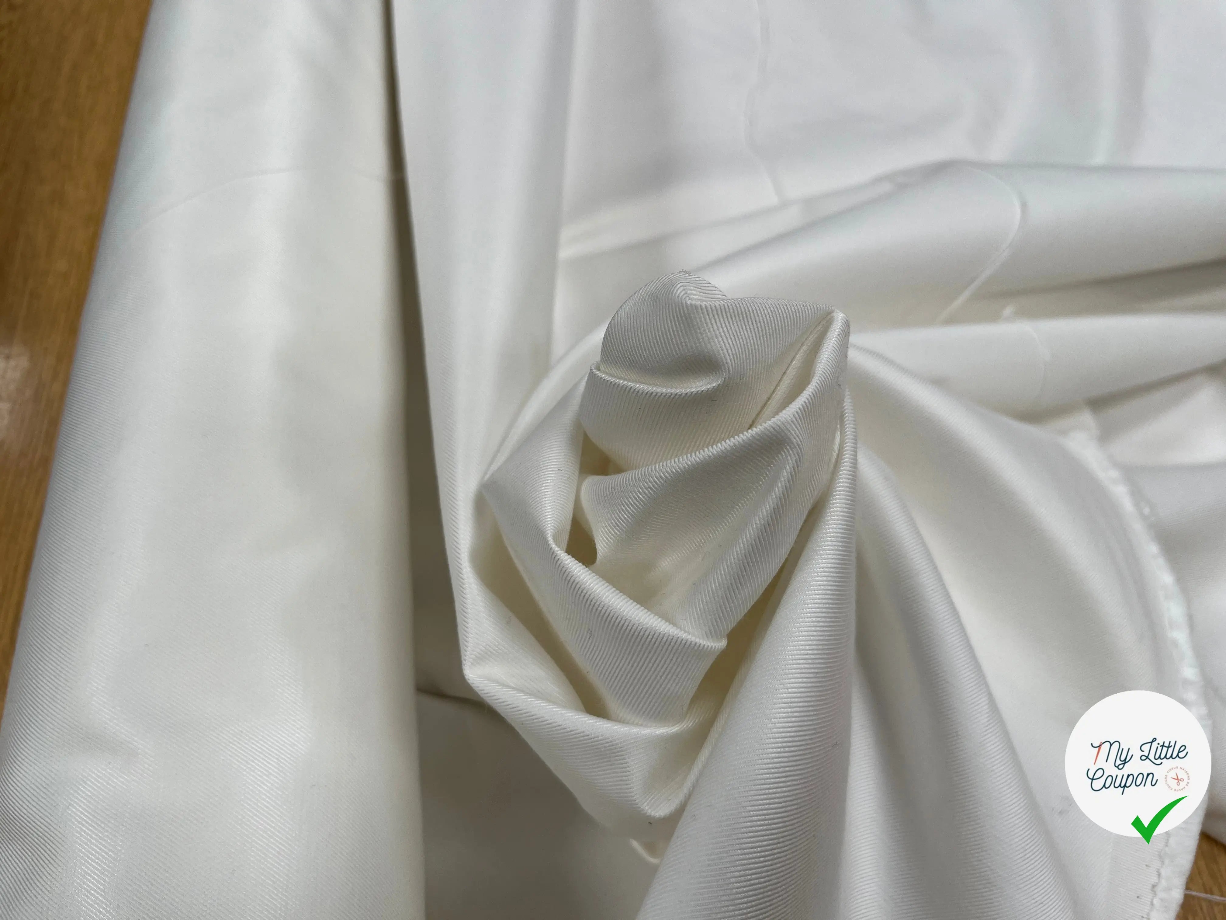 GABARDINE DE COTON BLANC SCHINTZÉE - My Little Coupon
