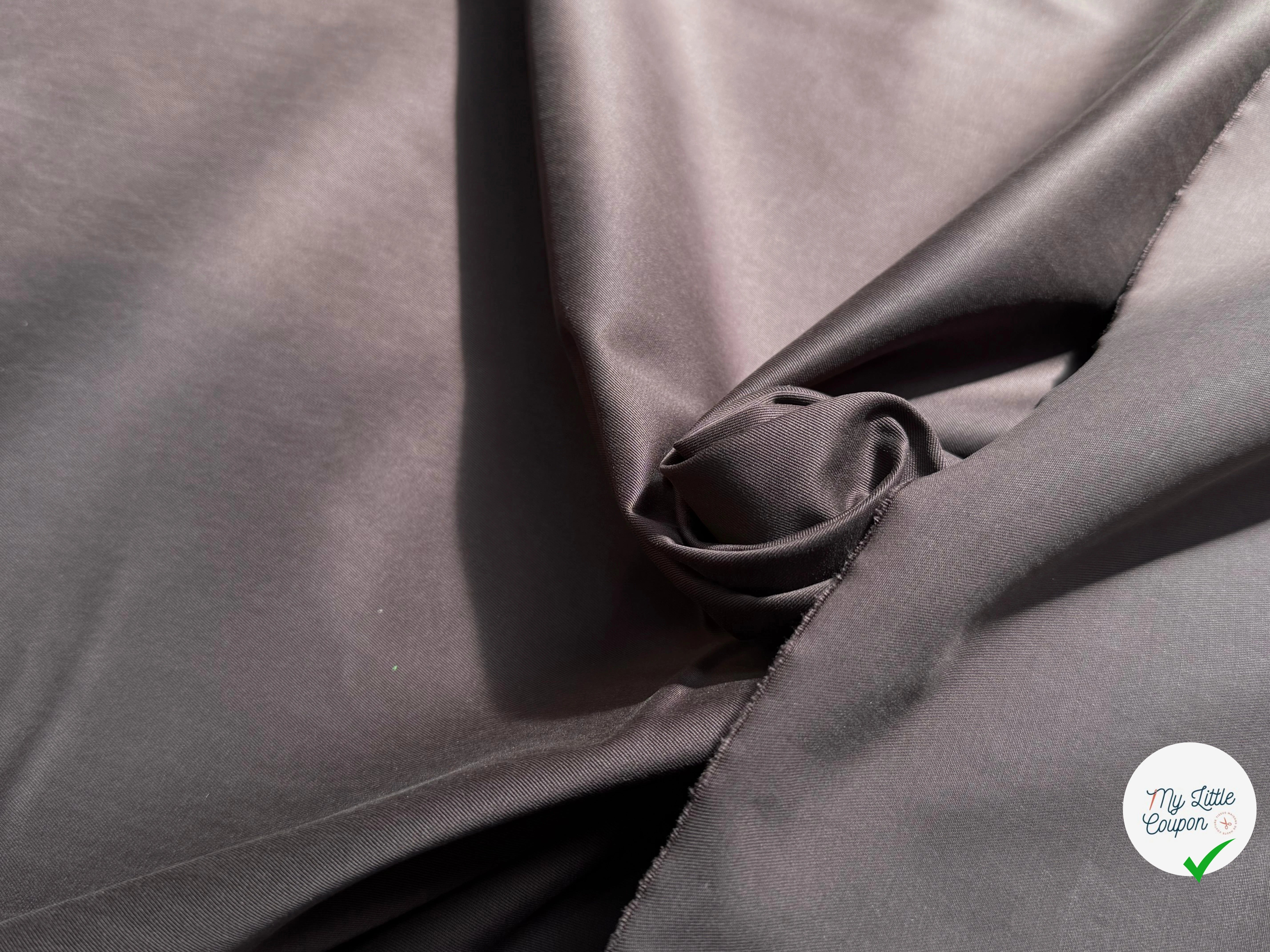 GABARDINE DE COTON FINE LÉGÈREMENT STRIÉE MARRON FONCÉ QUALITÉ COUTURE - My Little Coupon