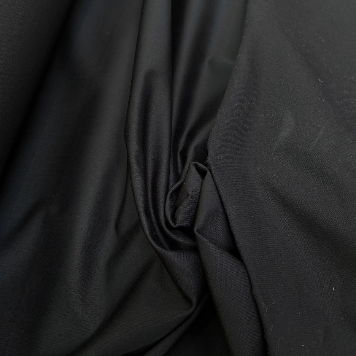 GABARDINE DE COTON LOURDE SATINÉE TENUE REMARQUABLE NOIR - My Little Coupon