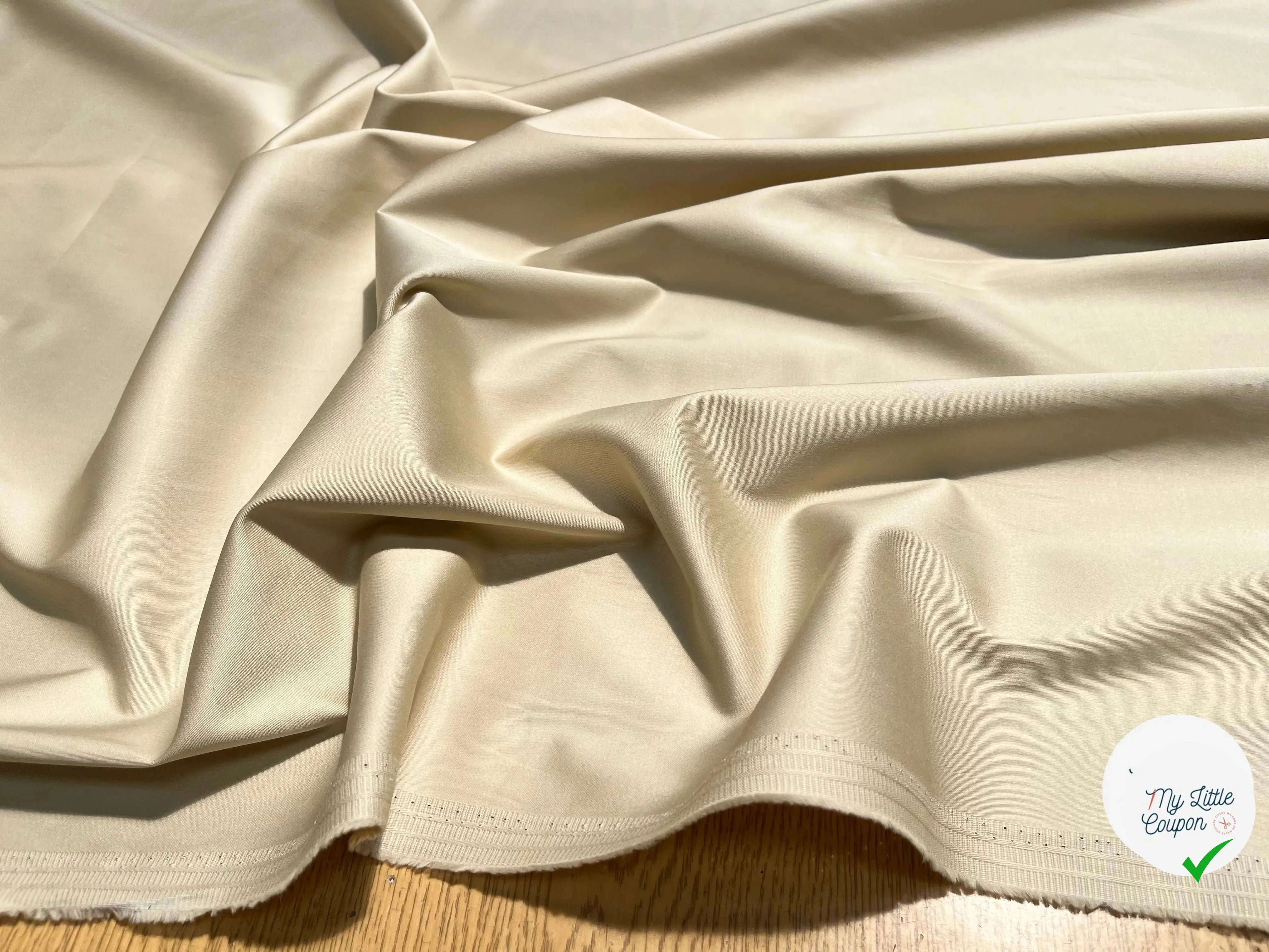 GABARDINE DE COTON STRETCH UNI BEIGE CLAIR ENVERS LISSE - My Little Coupon