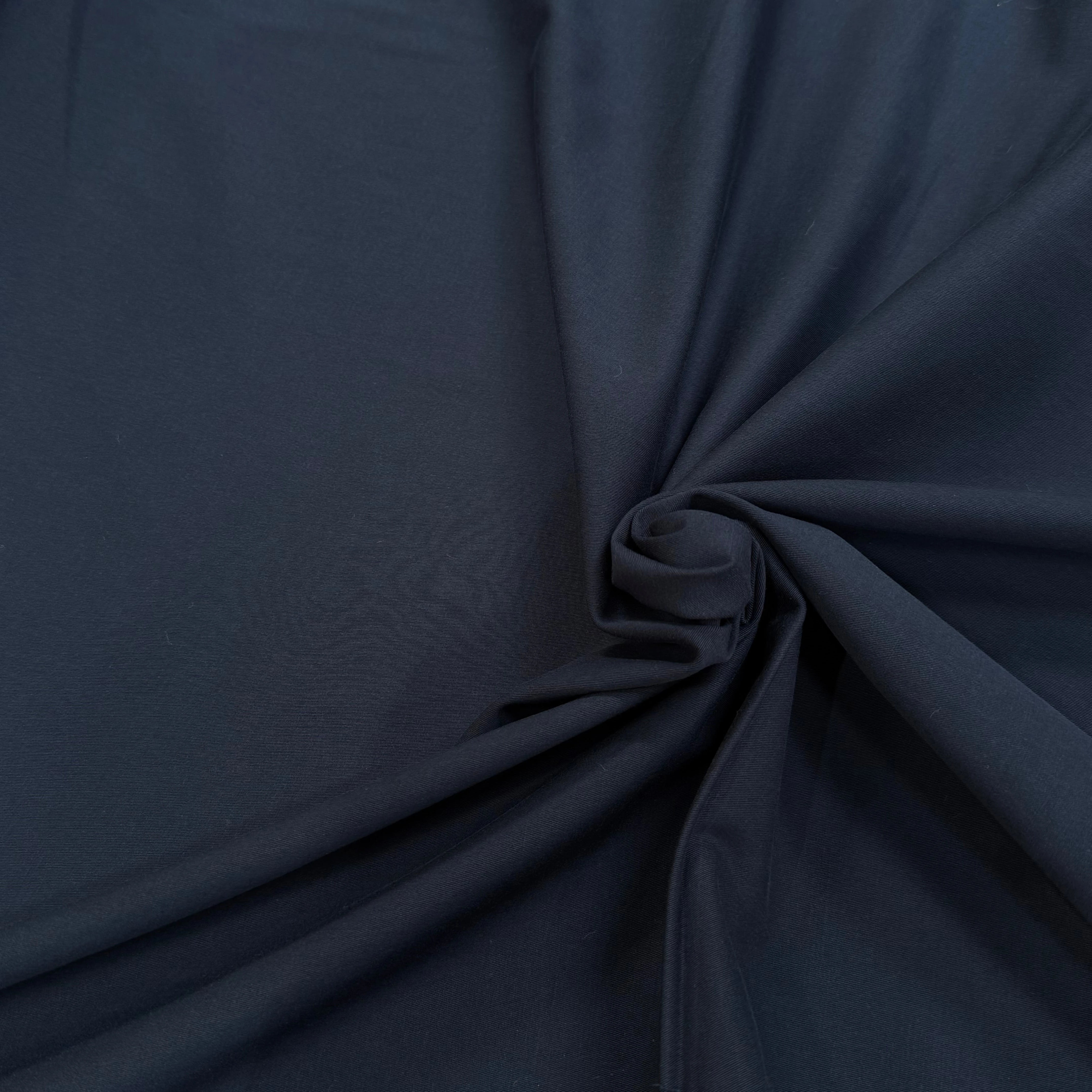 GABARDINE DE COTON ULTRA STRETCH FINEMENT RAFFINÉE BLEU MARINE - My Little Coupon