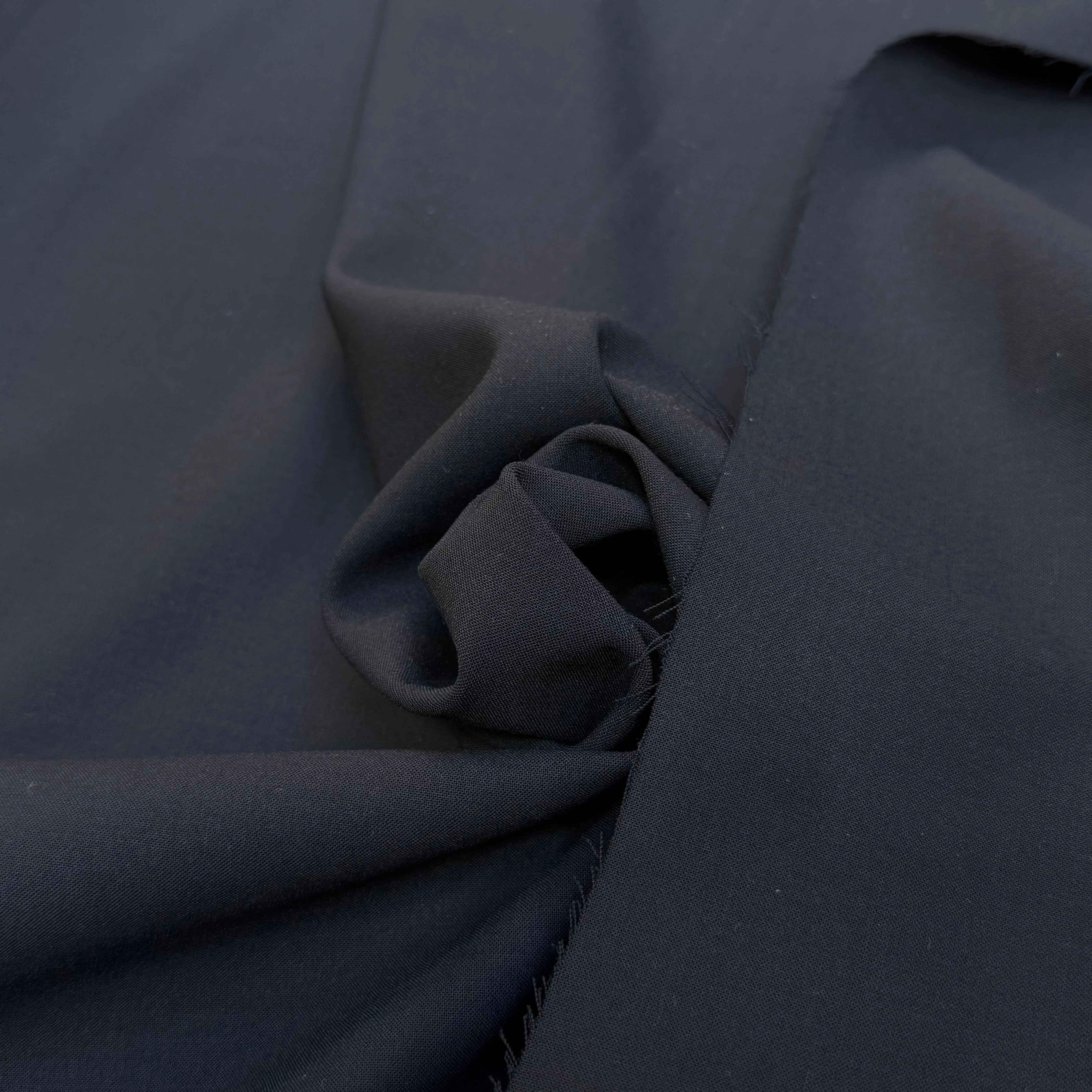 GABARDINE DE LAINE BELLE TENUE ULTRA BEAU BLEU NUIT - My Little Coupon