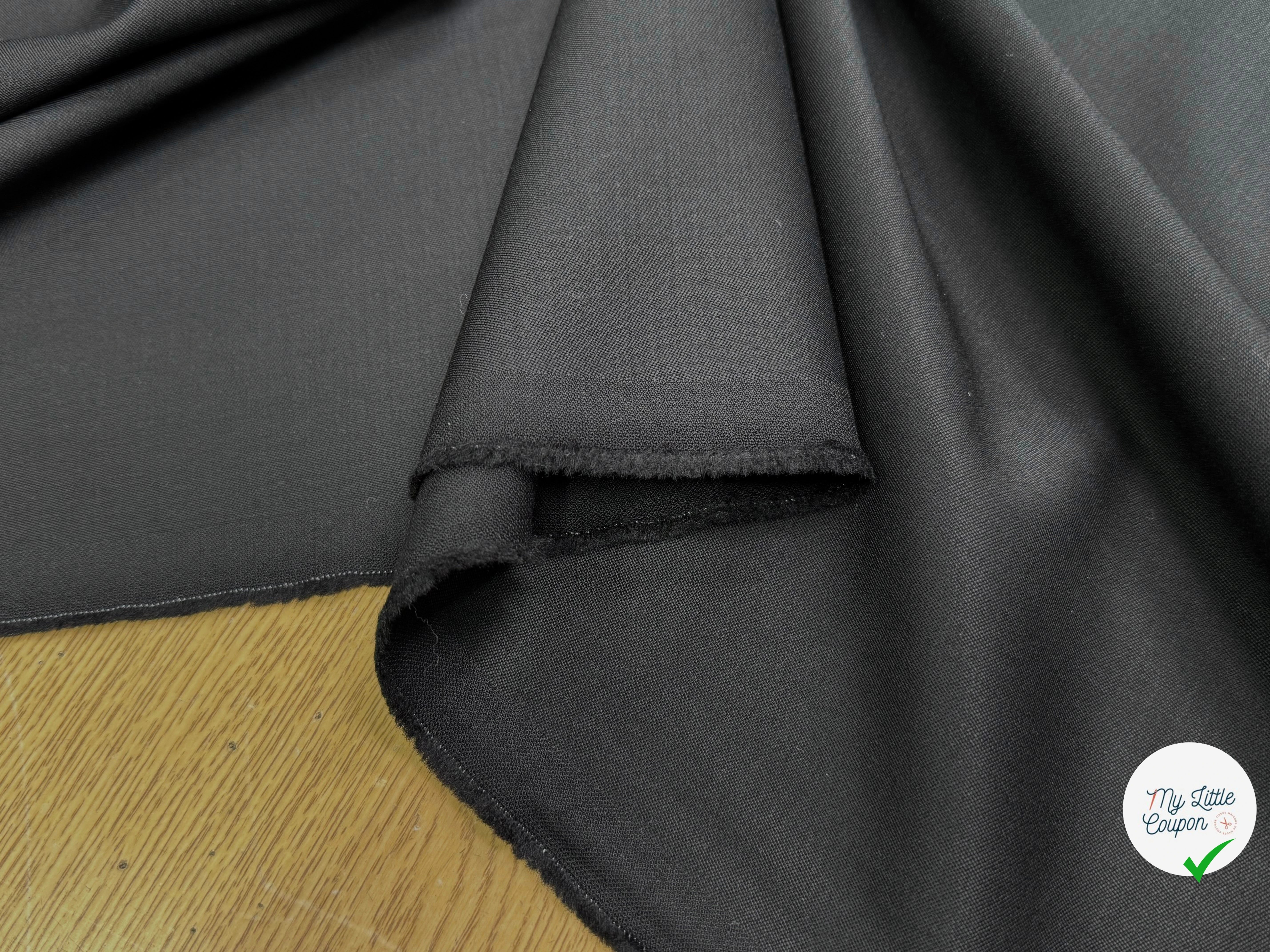 GABARDINE DE LAINE NOIR QUALITÉ COUTURE WOOL - My Little Coupon