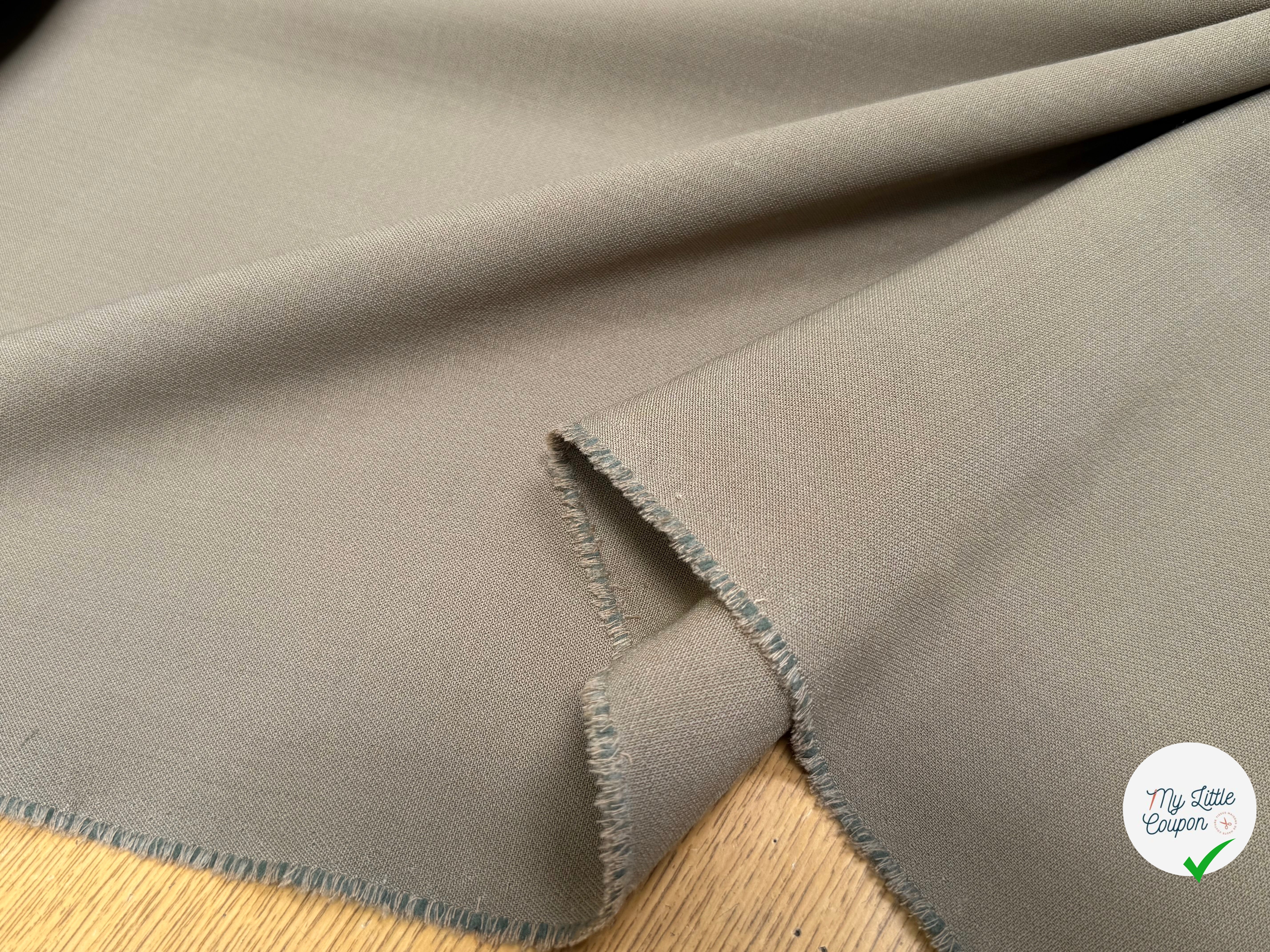 GABARDINE DE LAINE STRETCH TAUPE KAKI 80% LAINE TRÈS BELLE TENUE - My Little Coupon