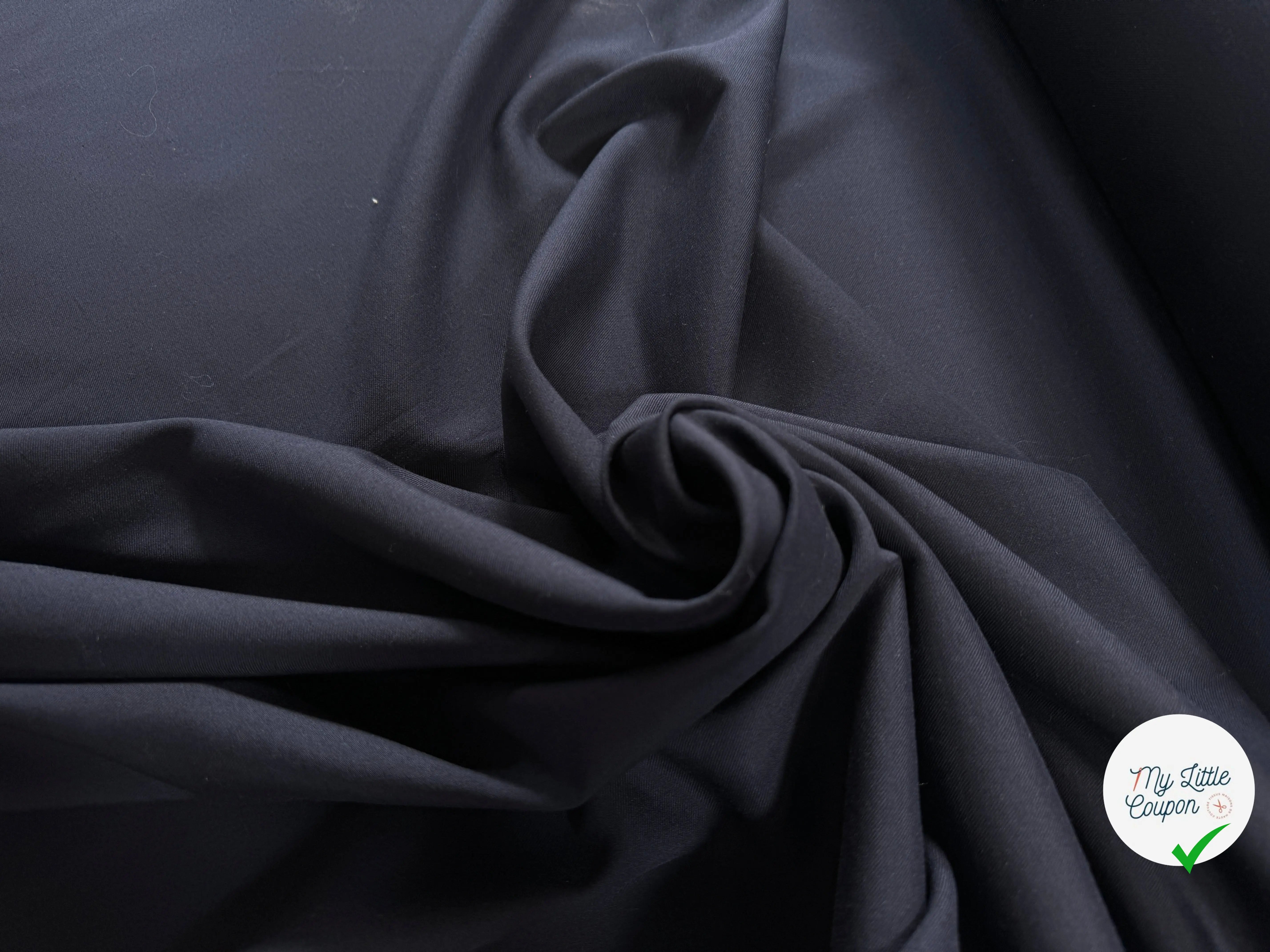 GABARDINE FINE POLYLAINE BLEU MARINEÂ - My Little Coupon