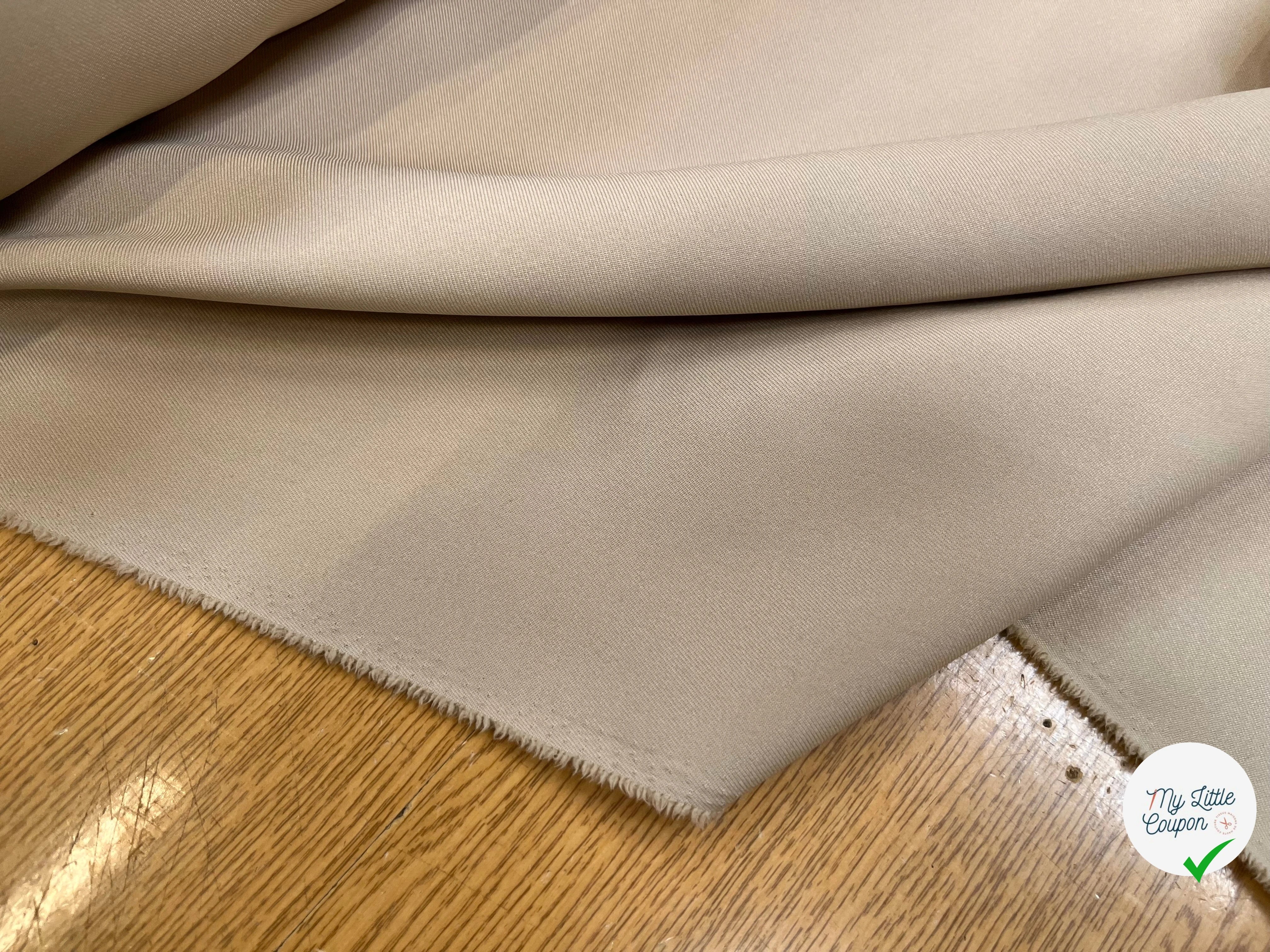 GABARDINE LÈGEREMENT STRIÉE SABLE - My Little Coupon