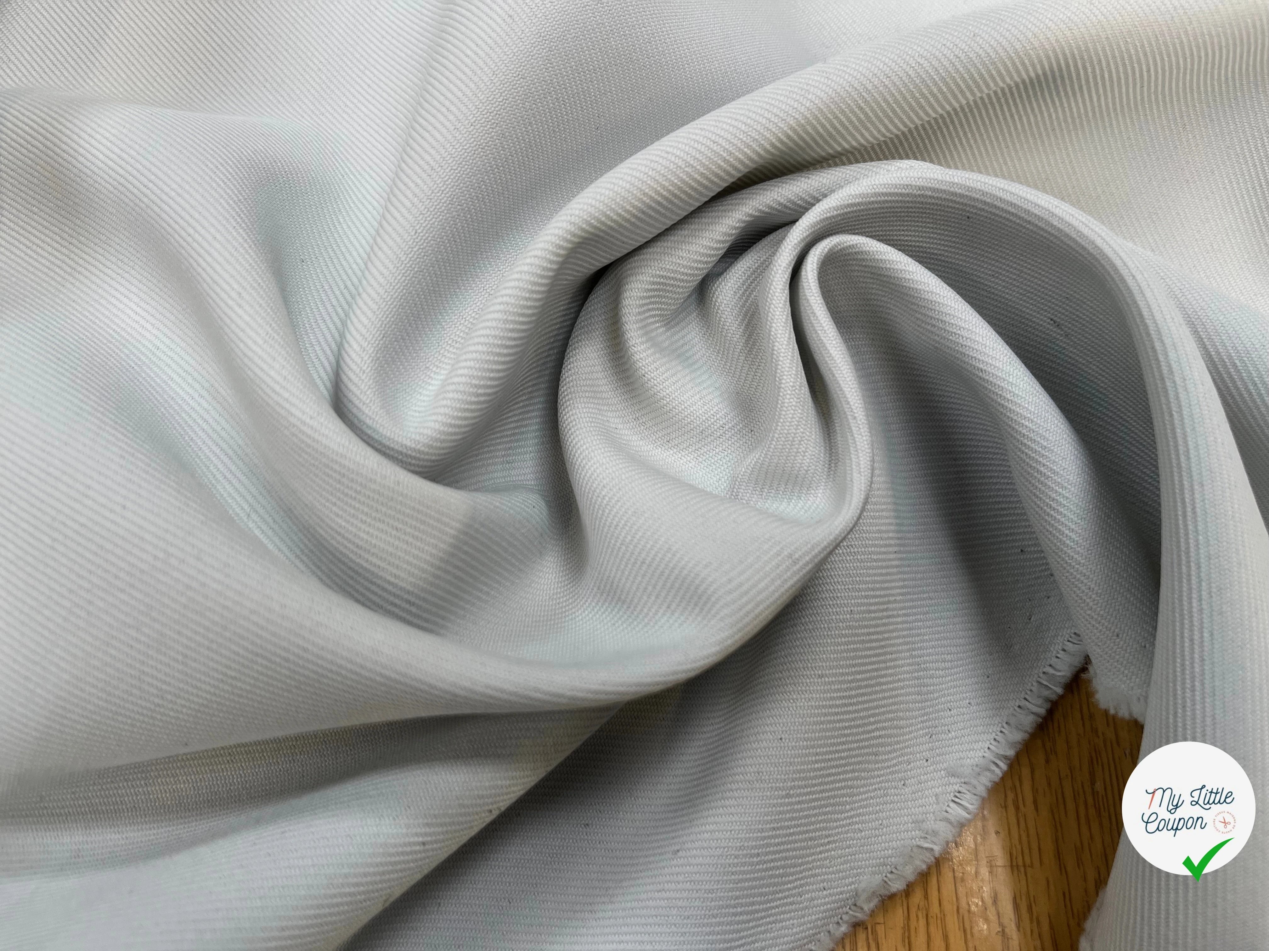 GABARDINE LOURDE STRIÉE DIRTY WHITE POLYESTER - My Little Coupon