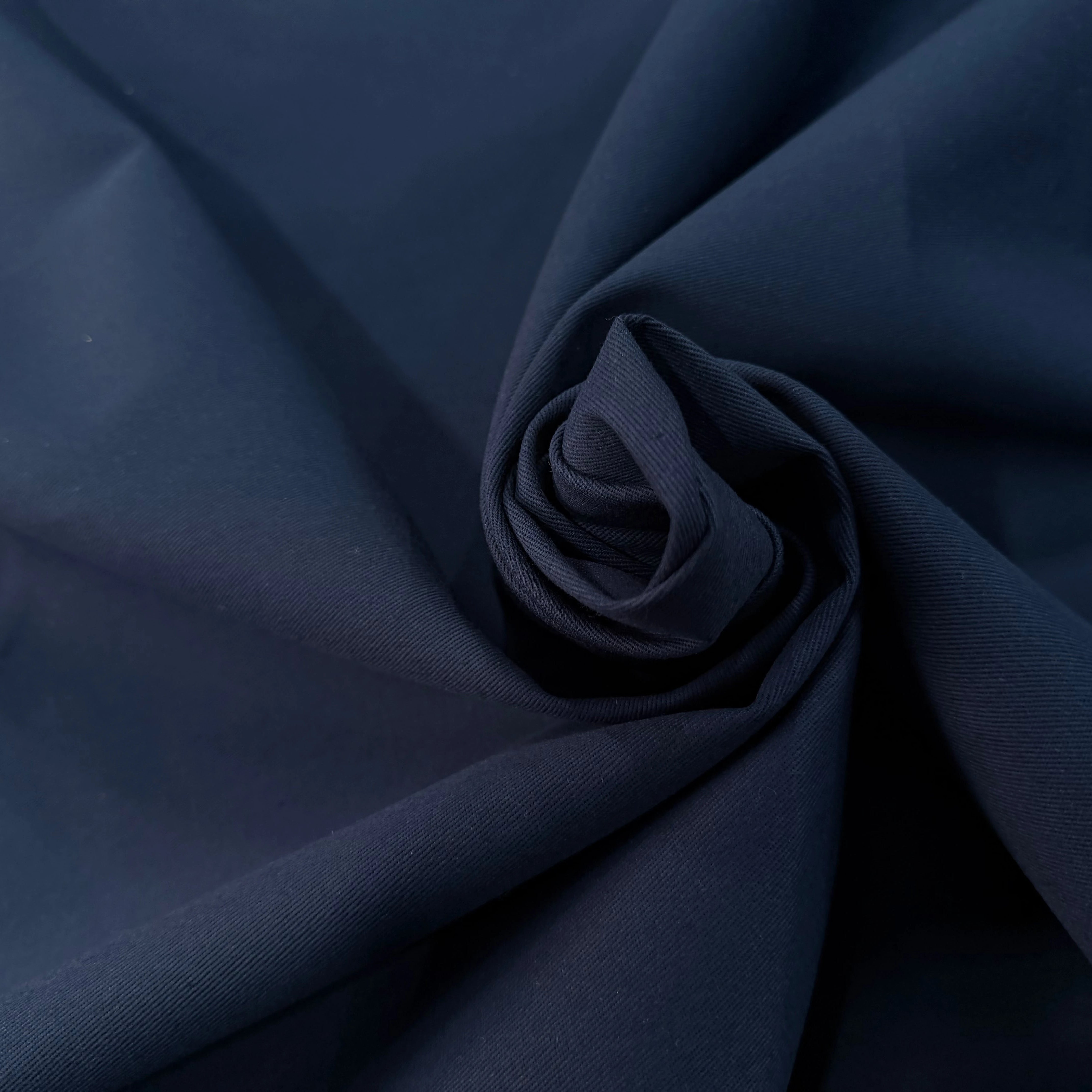 GABARDINE SERGÉE 100% COTON ENCRE 854 150 CM - My Little Coupon