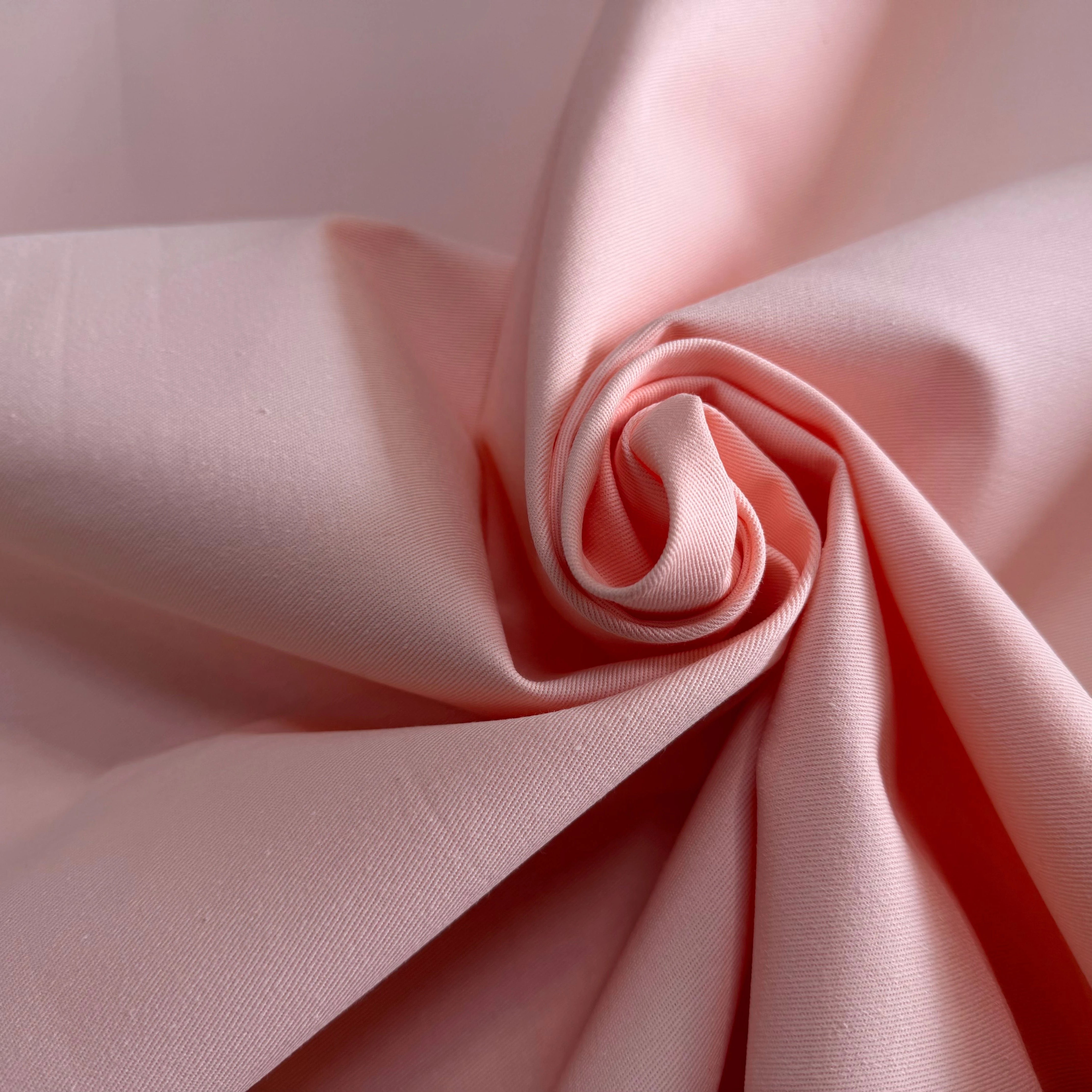 GABARDINE SERGÉE 100% COTON FLAMANT 847 150 CM - My Little Coupon