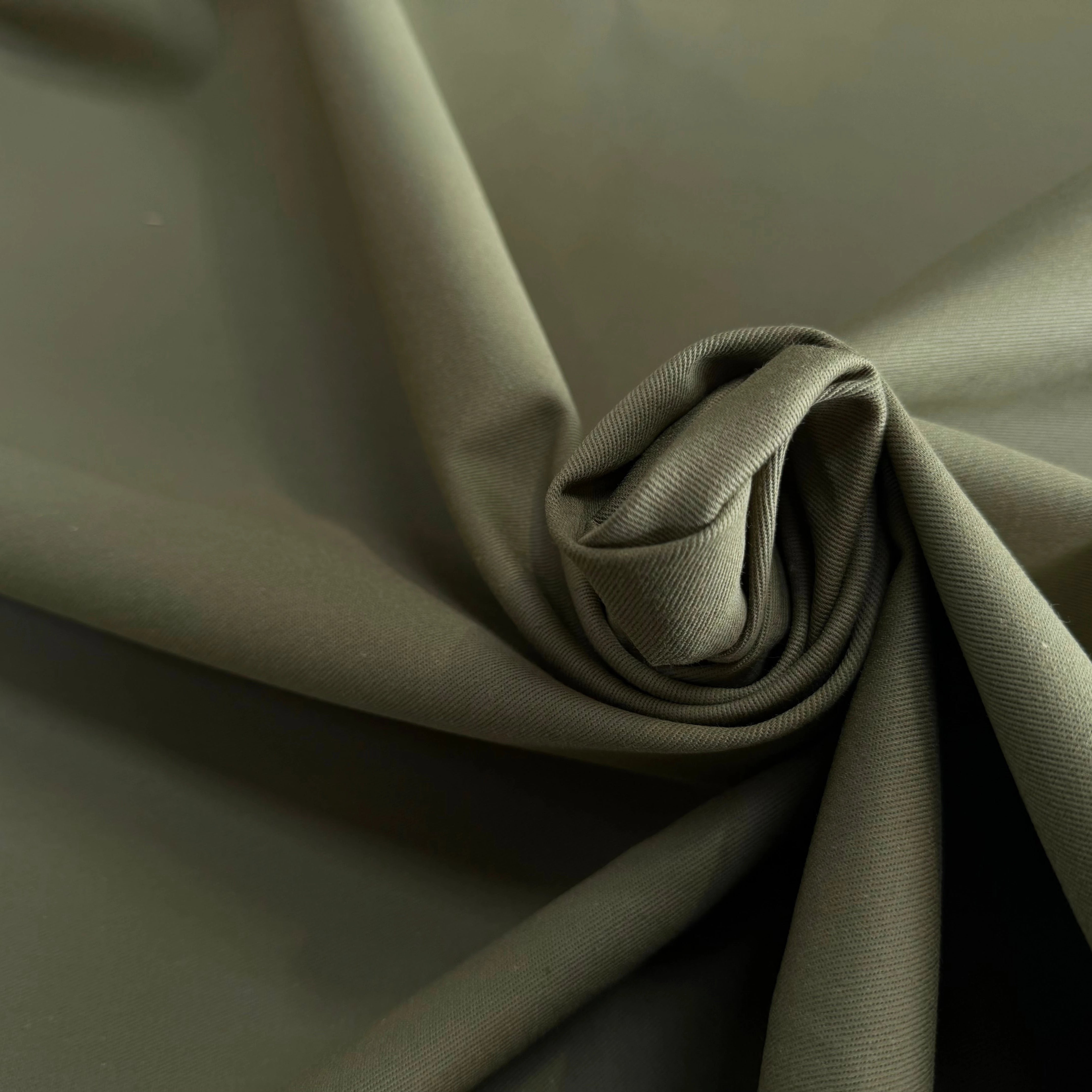 GABARDINE SERGÉE 100% COTON KAKI 842 150 CM - My Little Coupon