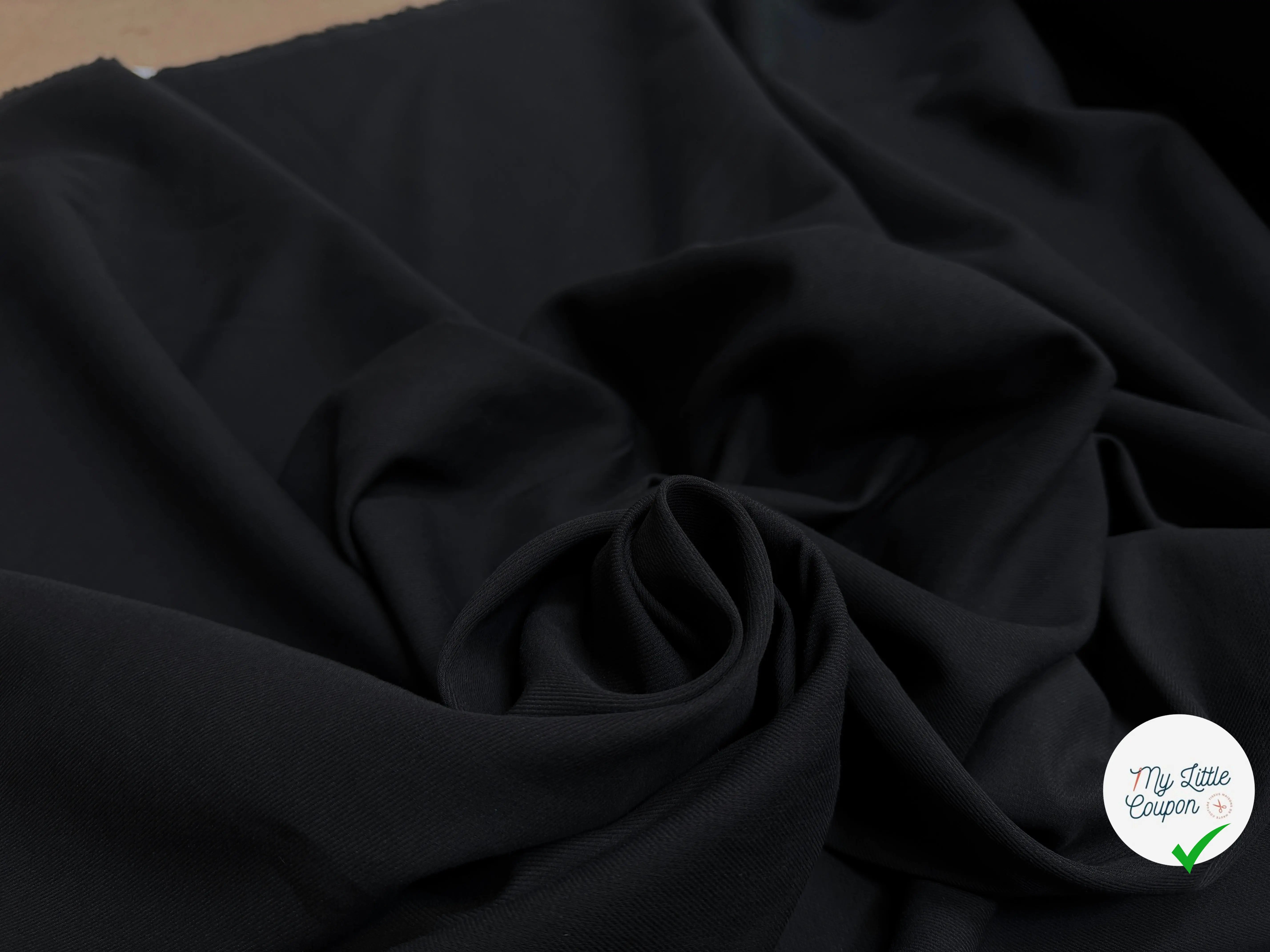 GABARDINE SOUPLE BELLE TENUE 100% COTON NOIR PROFOND - My Little Coupon