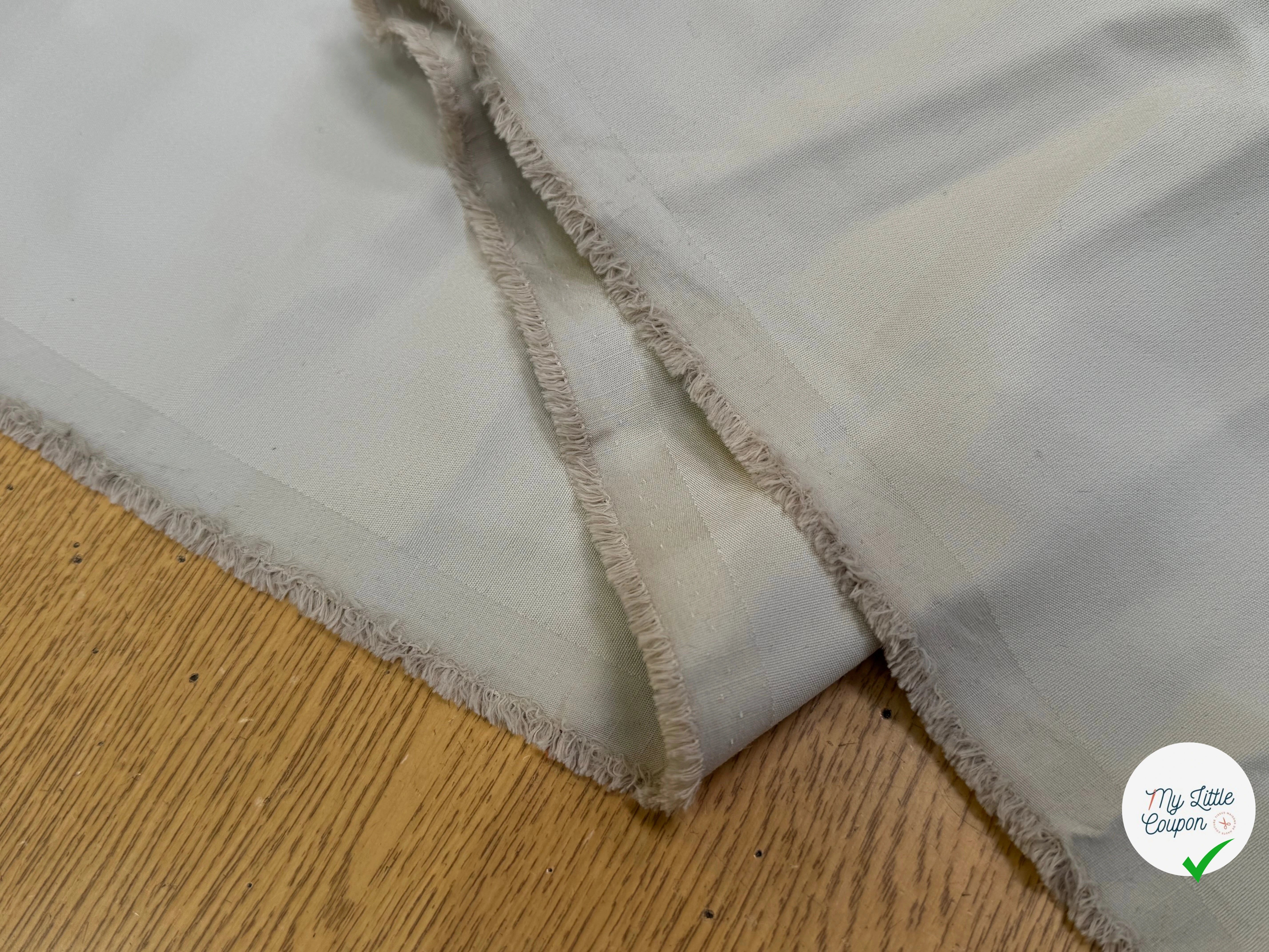 GABARDINE STRETCH POLYVISCOSE BEIGE MAKURIA - My Little Coupon