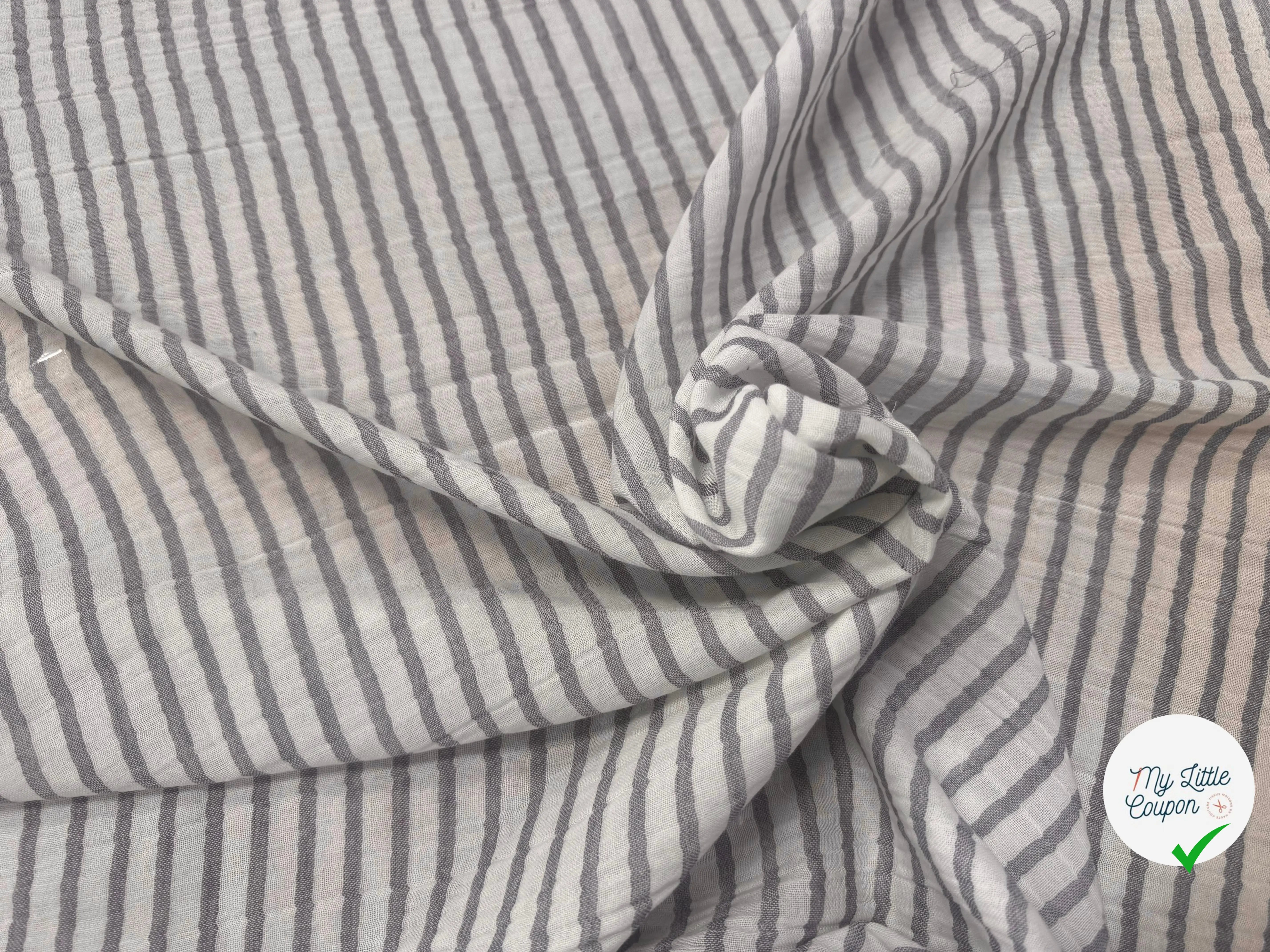 GAZE DE COTON JAPAN RAYURES GRIS BLEU FOND BLANC - My Little Coupon