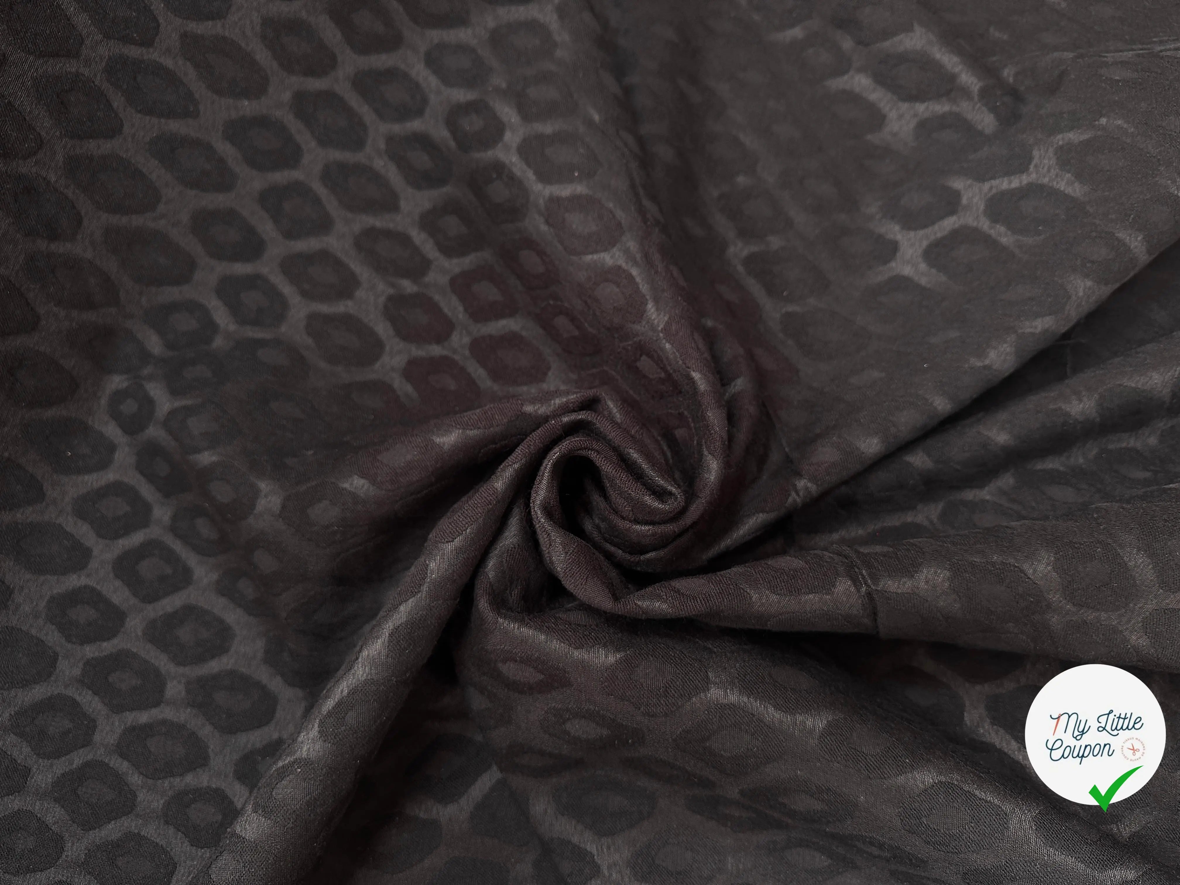 JACQUARD BLACK KISS KISS - My Little Coupon