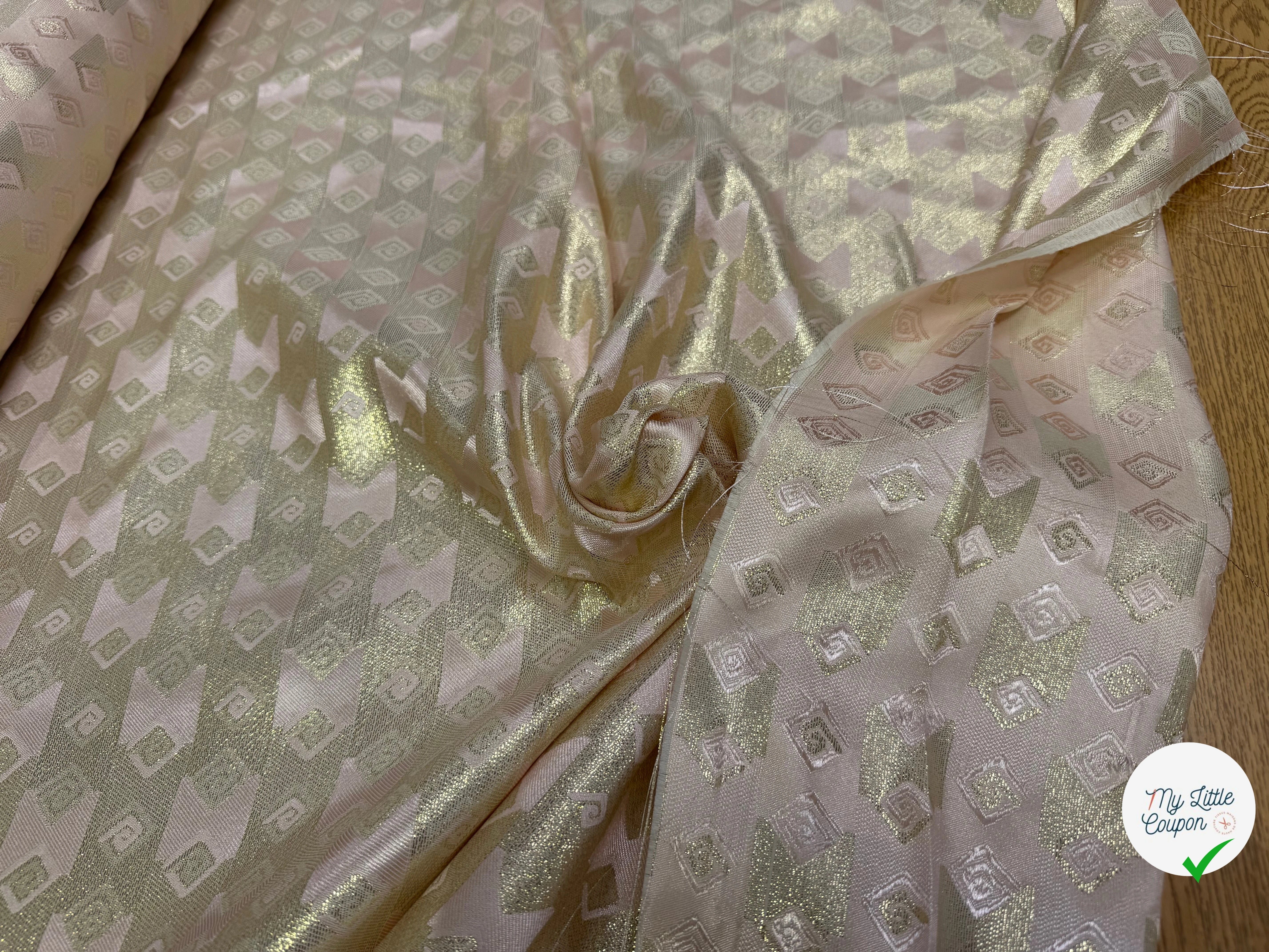 JACQUARD BROCA ARGENTÉ EMPERIAL MOTIFS BEIGE MINÉRAL - My Little Coupon
