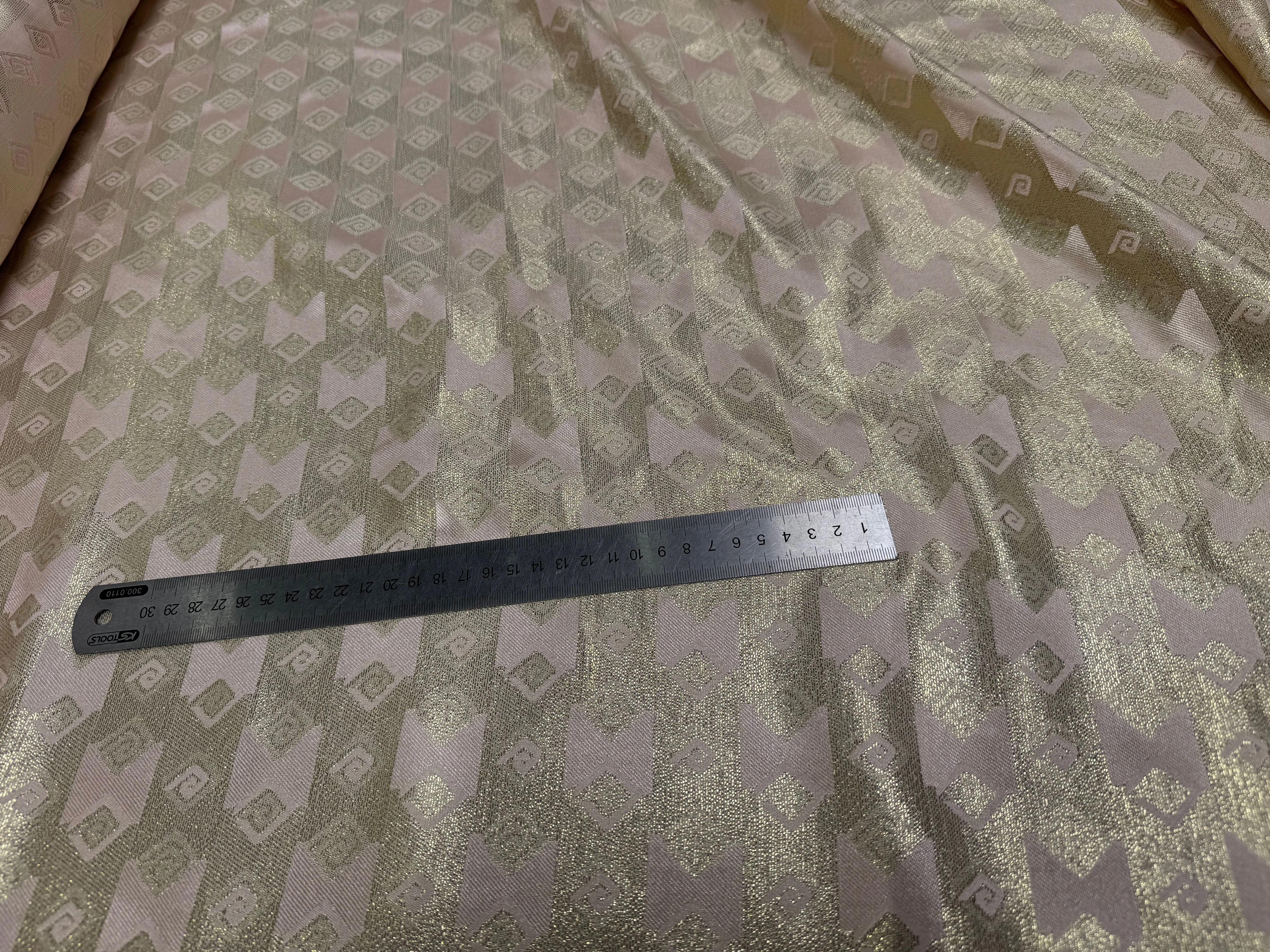 JACQUARD BROCA ARGENTÉ EMPERIAL MOTIFS BEIGE MINÉRAL - My Little Coupon