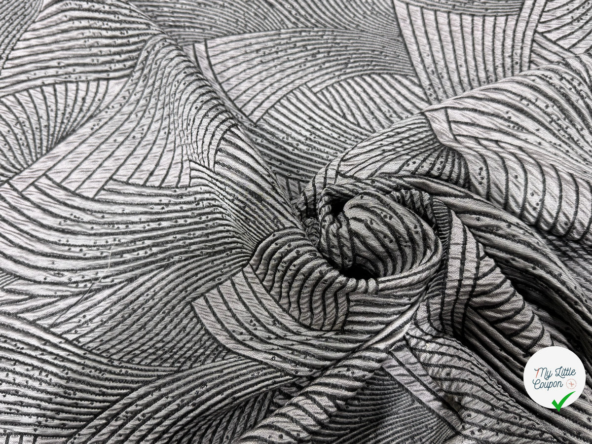 JACQUARD CLOQUÉ MOTIF ABSTRAIT GRIS MARRON ET NOIR - My Little Coupon