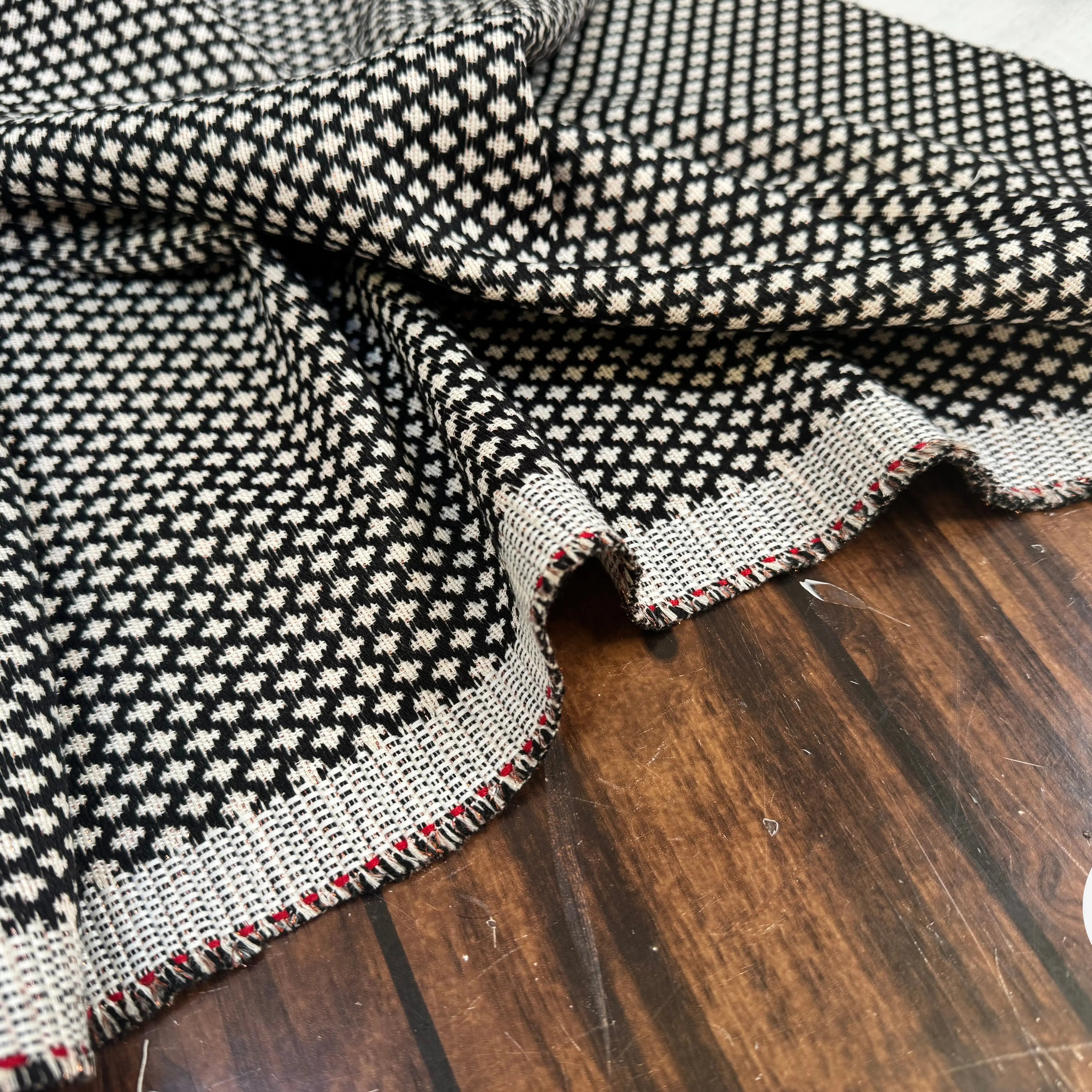 JACQUARD COTON FILS DORÉ - My Little Coupon
