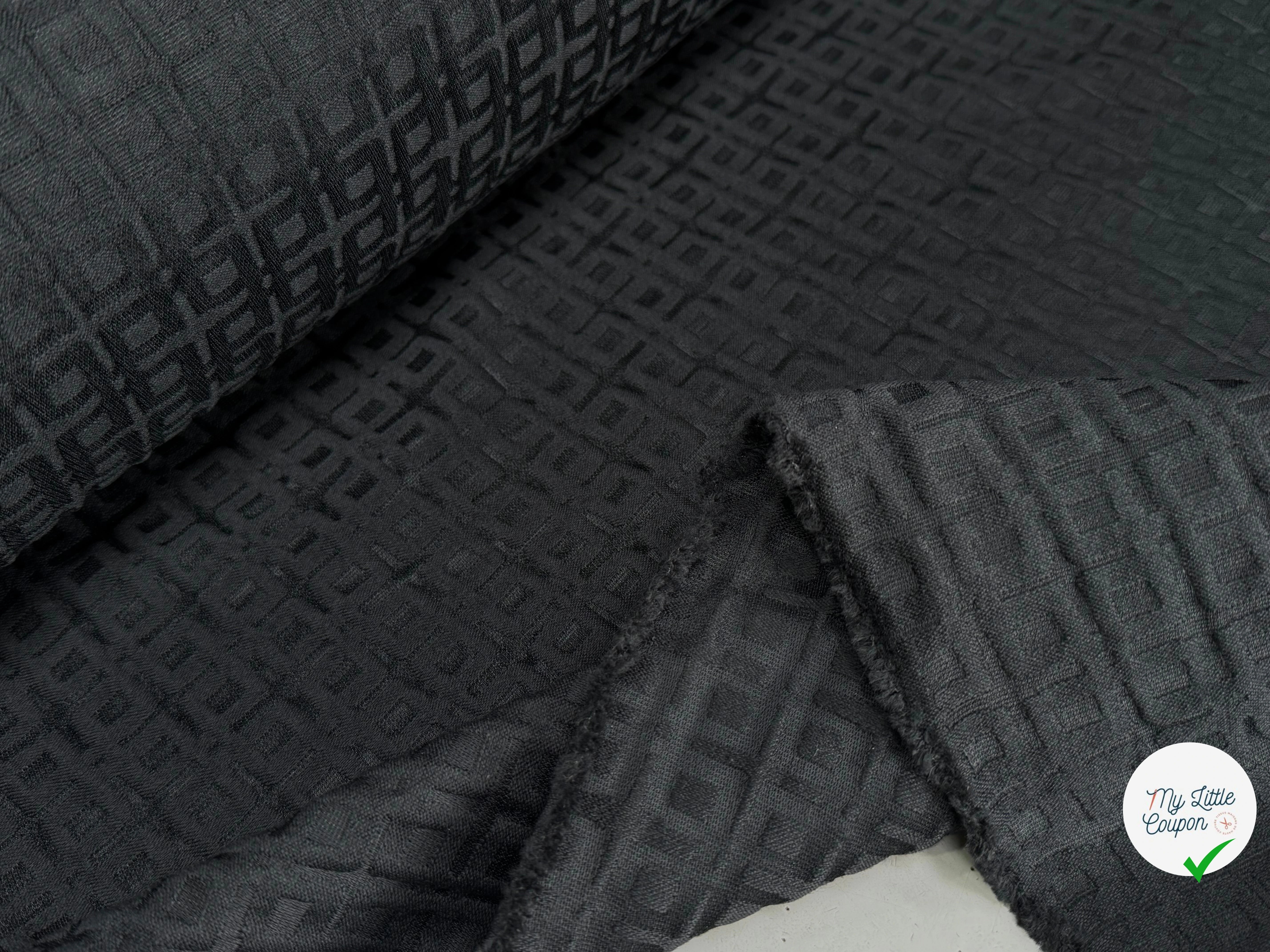 JACQUARD DE LAINE MOTIF GÉOMETRIQUE NOIR - My Little Coupon