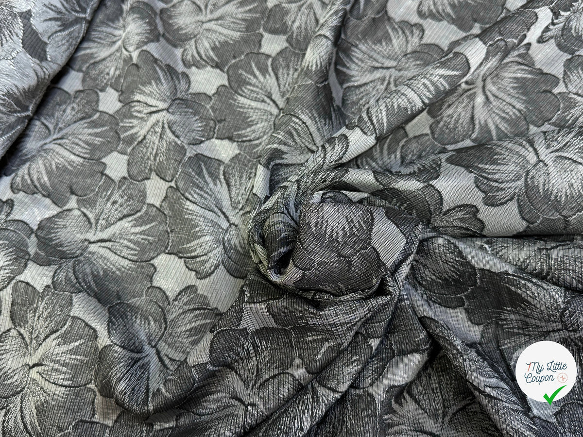 JACQUARD MOTIFS FLORAUX FOND GRIS ACIER - My Little Coupon