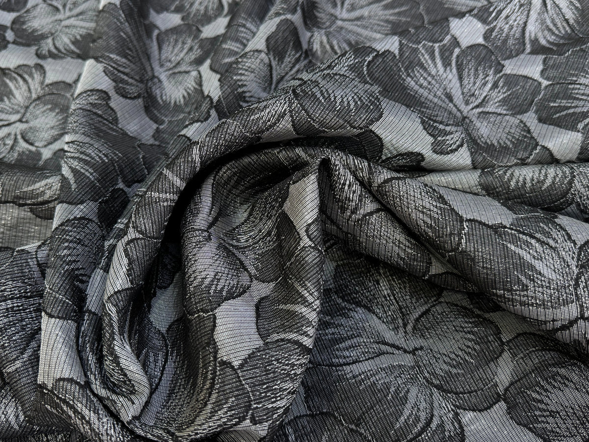 JACQUARD MOTIFS FLORAUX FOND GRIS ACIER - My Little Coupon