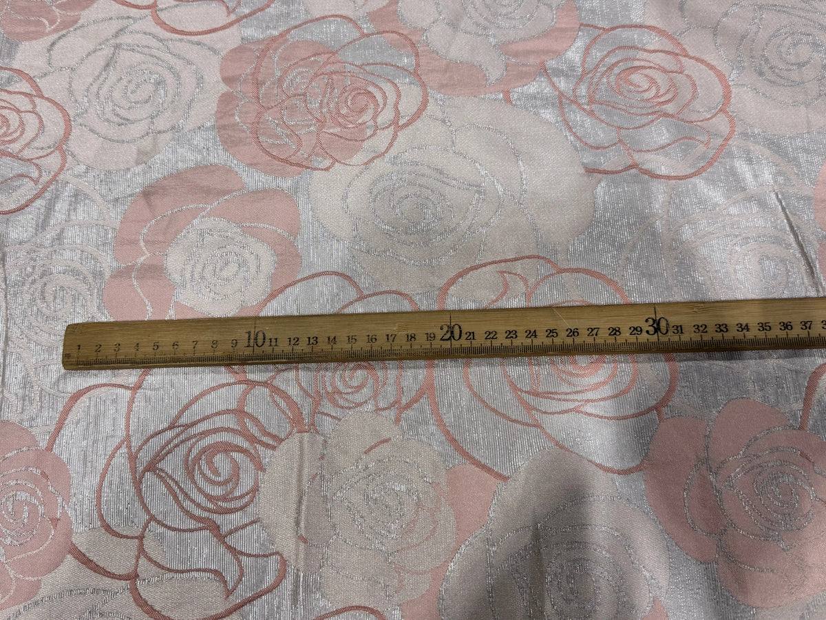JACQUARD MOTIFS FLORAUX ROSE - My Little Coupon