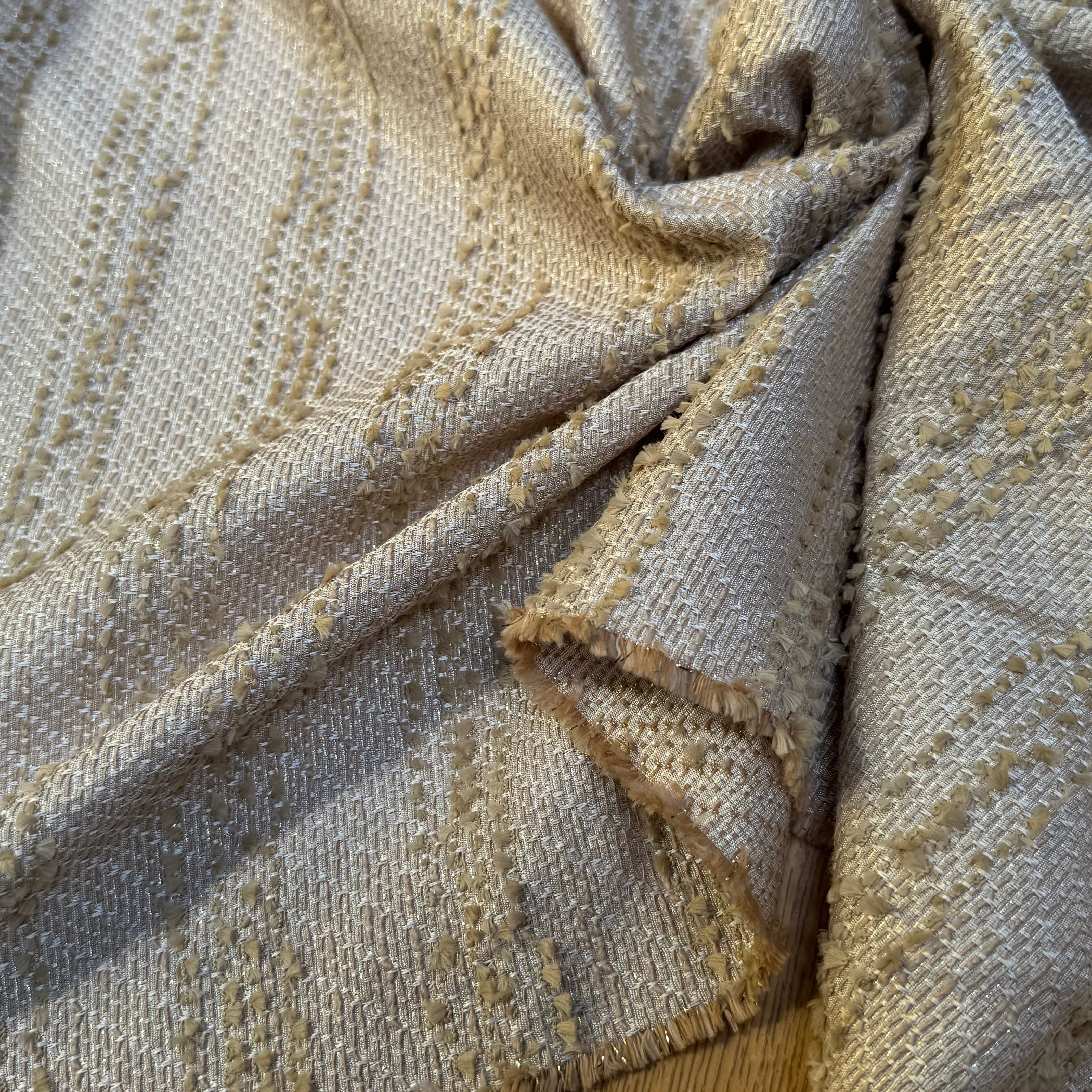 JACQUARD POLYVISCOSE SOUPLE BEIGE - My Little Coupon