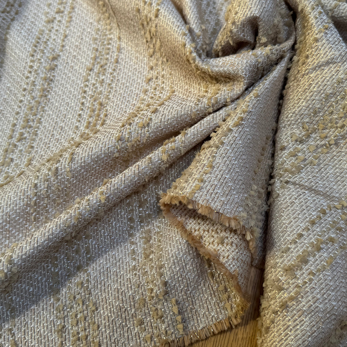JACQUARD POLYVISCOSE SOUPLE BEIGE - My Little Coupon