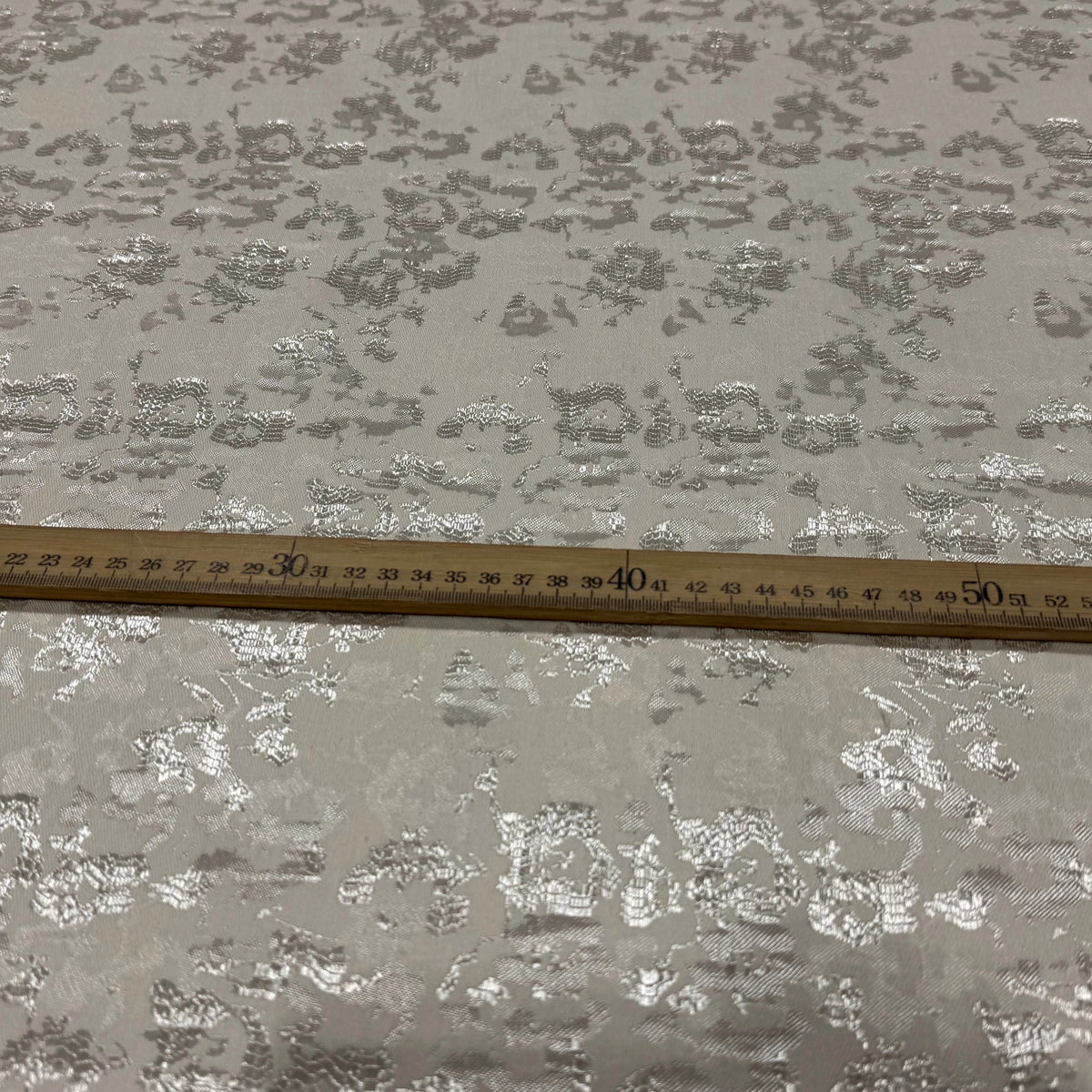 JACQUARD PREMIUM MOTIF ABSTRAIT FOND ÉCRU - My Little Coupon
