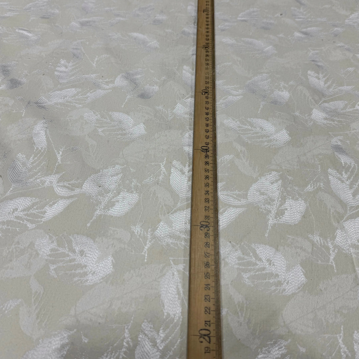 JACQUARD PREMIUM MOTIFS FEUILLAGE FOND ÉCRU - My Little Coupon