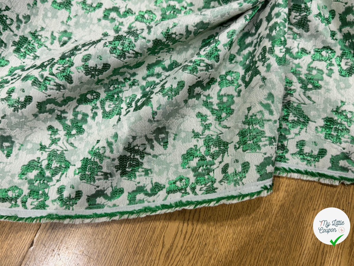 JACQUARD PREMIUM MOTIFS FLORAUX VERT FOND ÉCRU - My Little Coupon