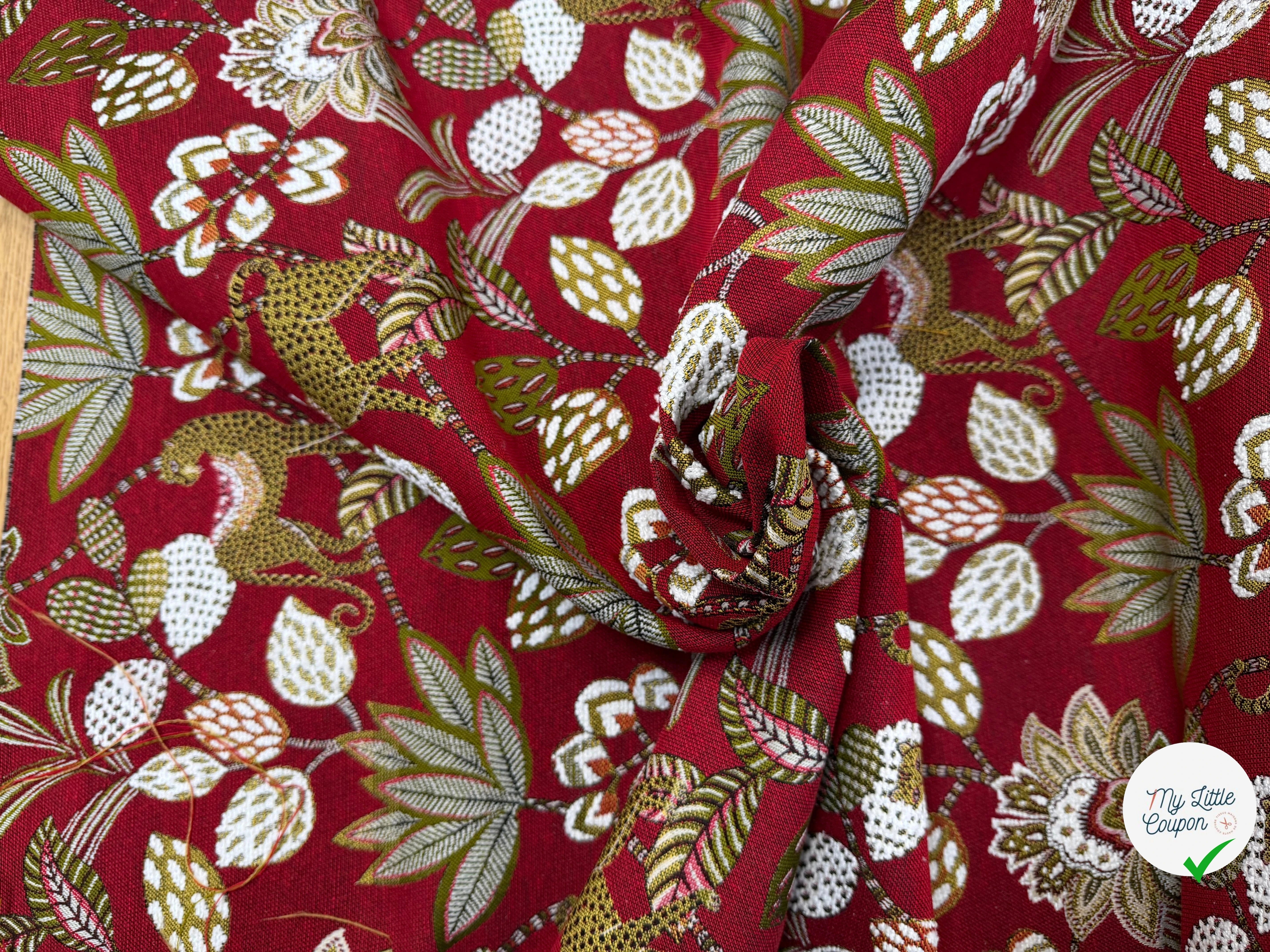 JACQUARD SOLIMAN ALLOVER ROUGE 140 CM - My Little Coupon