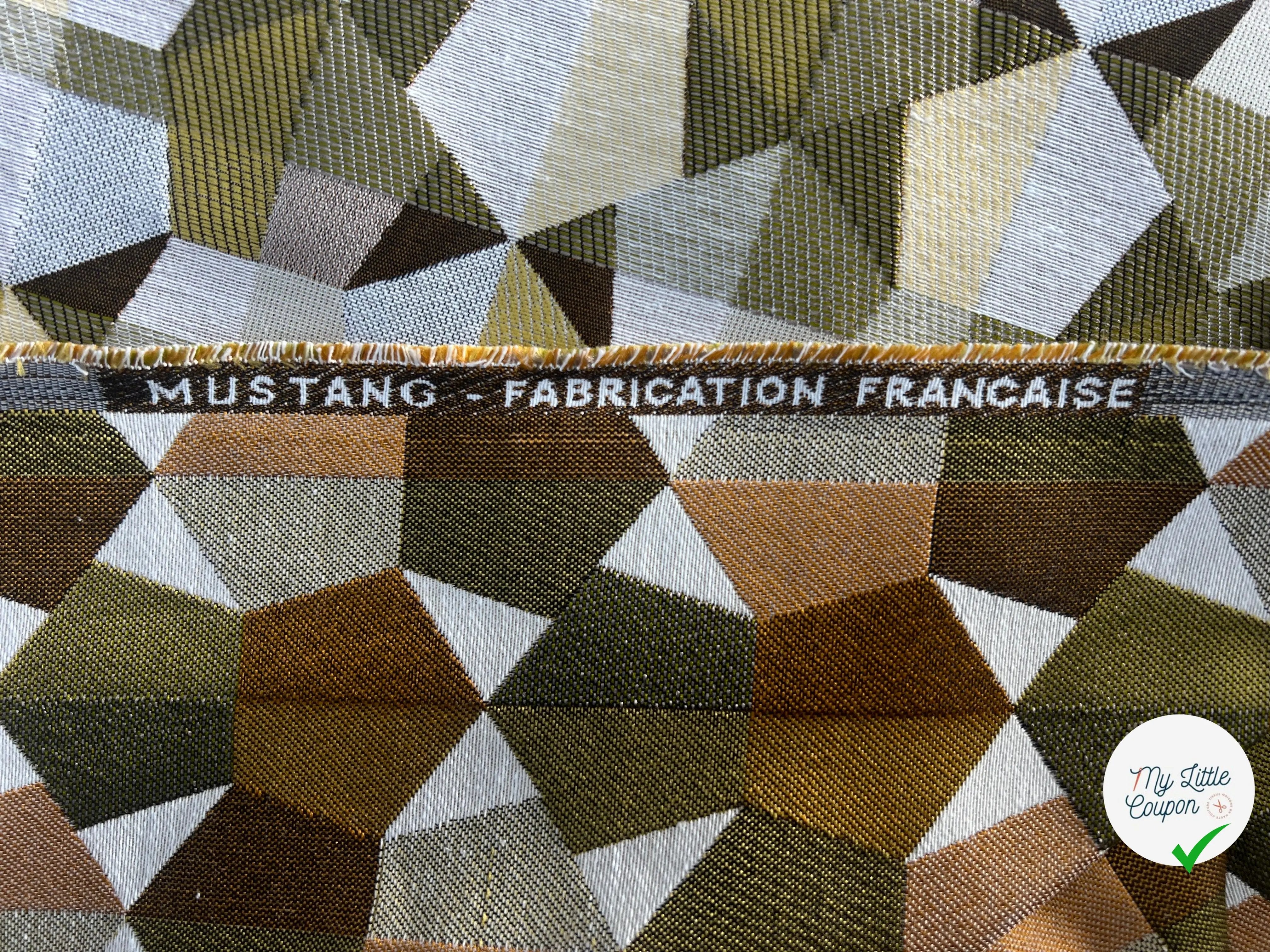 JACQUARD TISSÉ TEINT MUSTANG ALLOVER GOLD - My Little Coupon