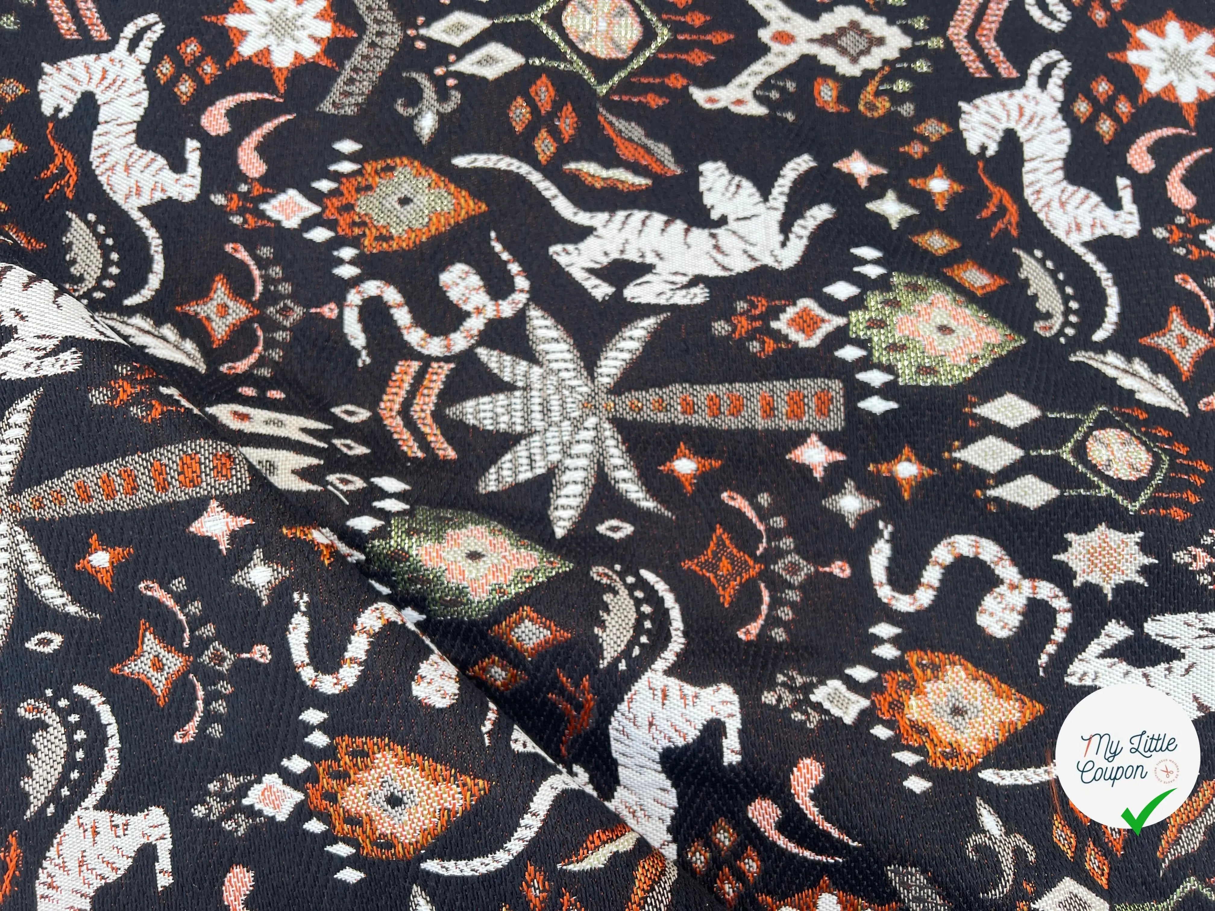 JACQUARD TISSÉ TEINT TIBET ALLOVER NOIR ORANGE - My Little Coupon