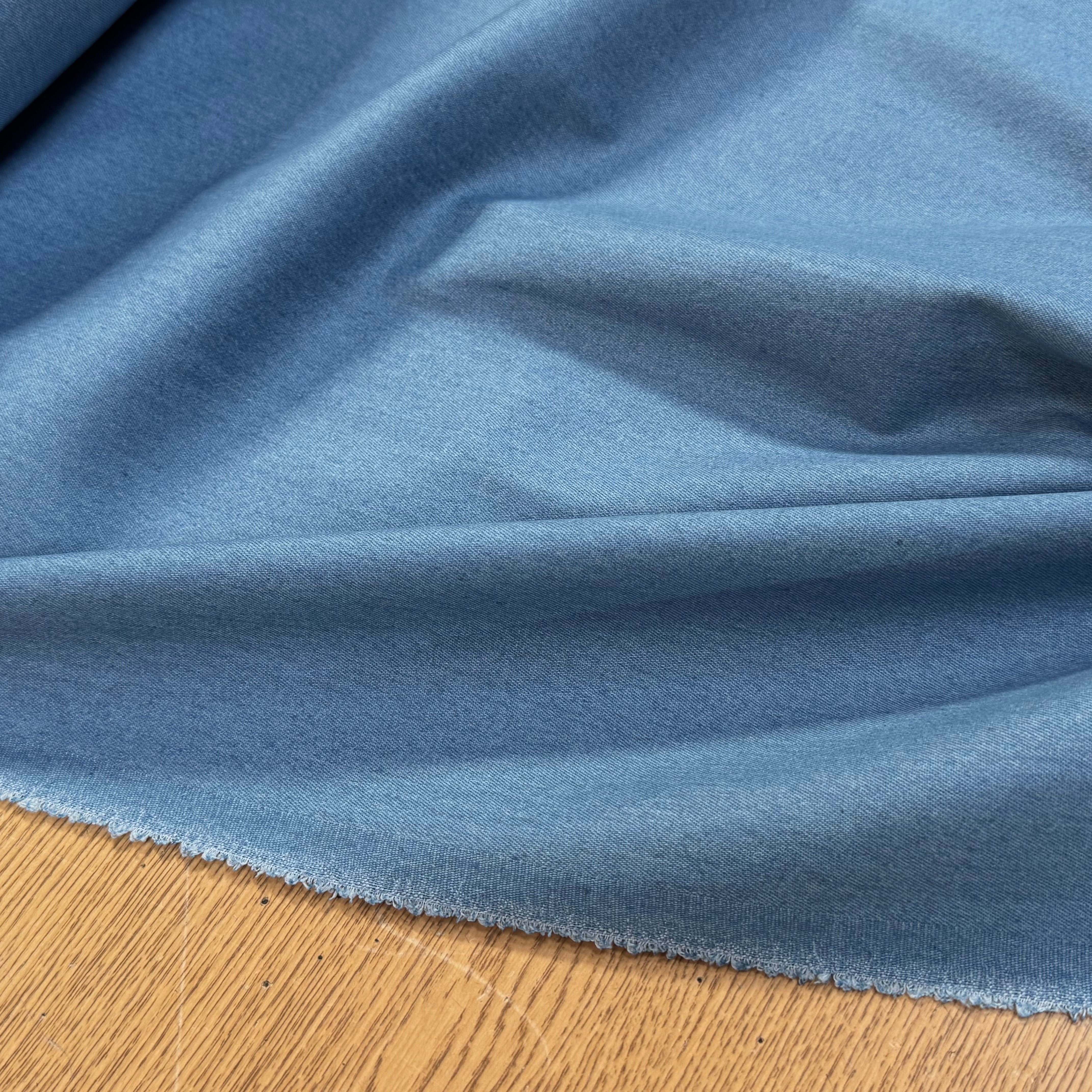 JEANS PRÉ-LAVÉ BLEU CLAIR 70% COTON (002) - My Little Coupon
