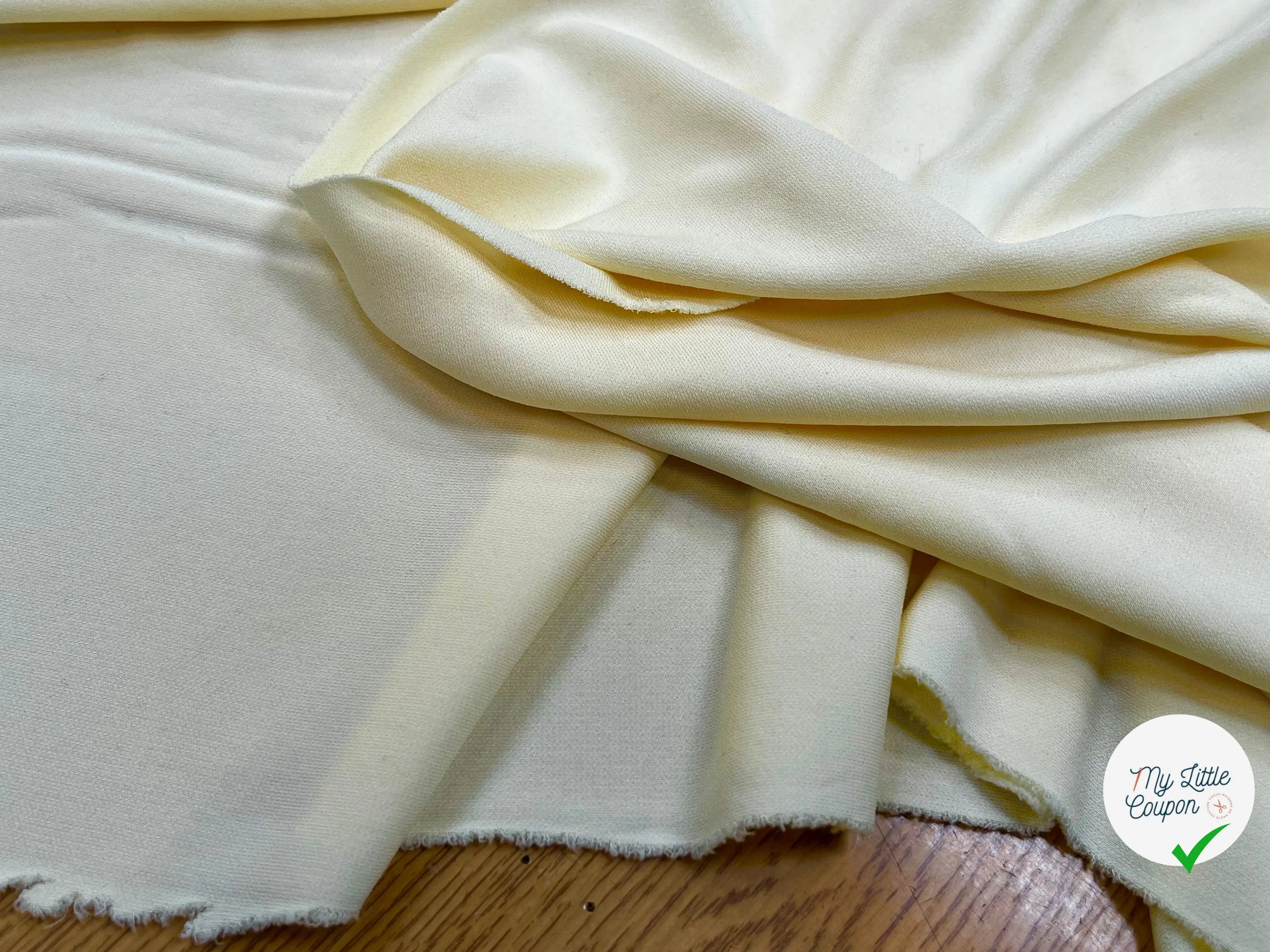 JERSEY VISCOSE CREPÉ 8%EA JAUNE BÉBÉ - My Little Coupon