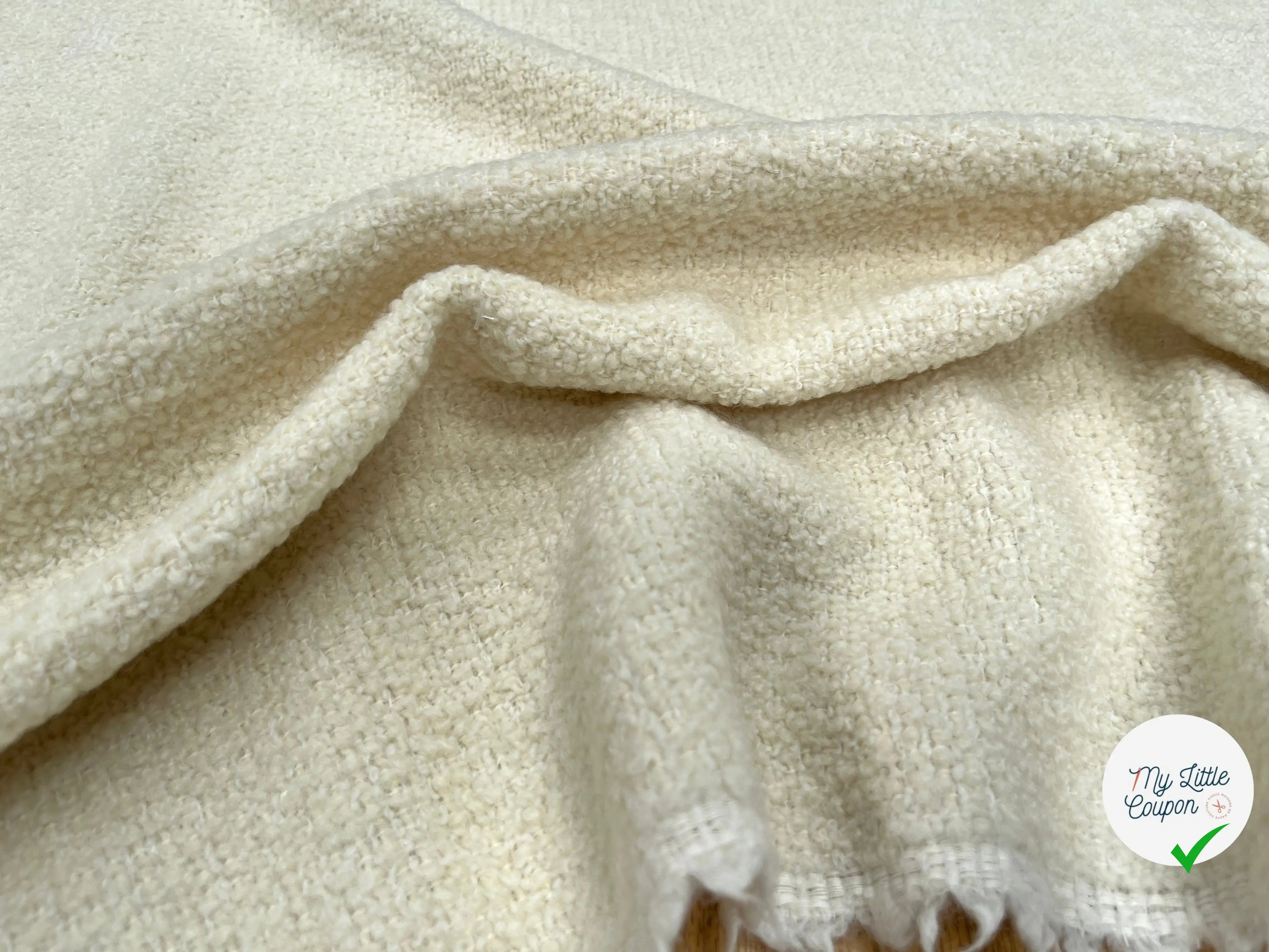 LAINAGE BOUCLETTE BLANC CASSE 93% LAINE - My Little Coupon